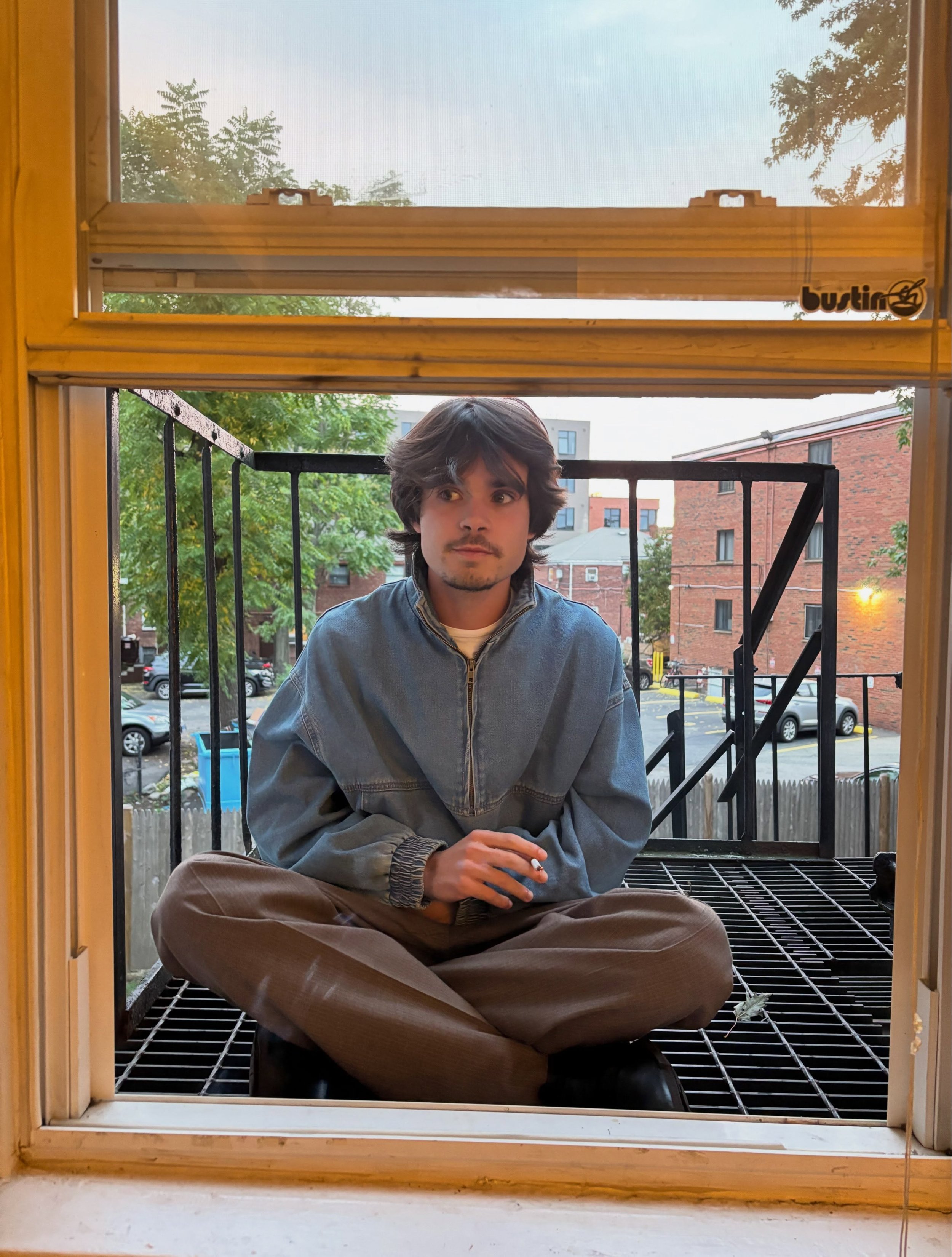 fireescape1

polincommon

annaandpaula

jaydengilandme

julianworkinghard

loisandme

polinthebus

fireescape2