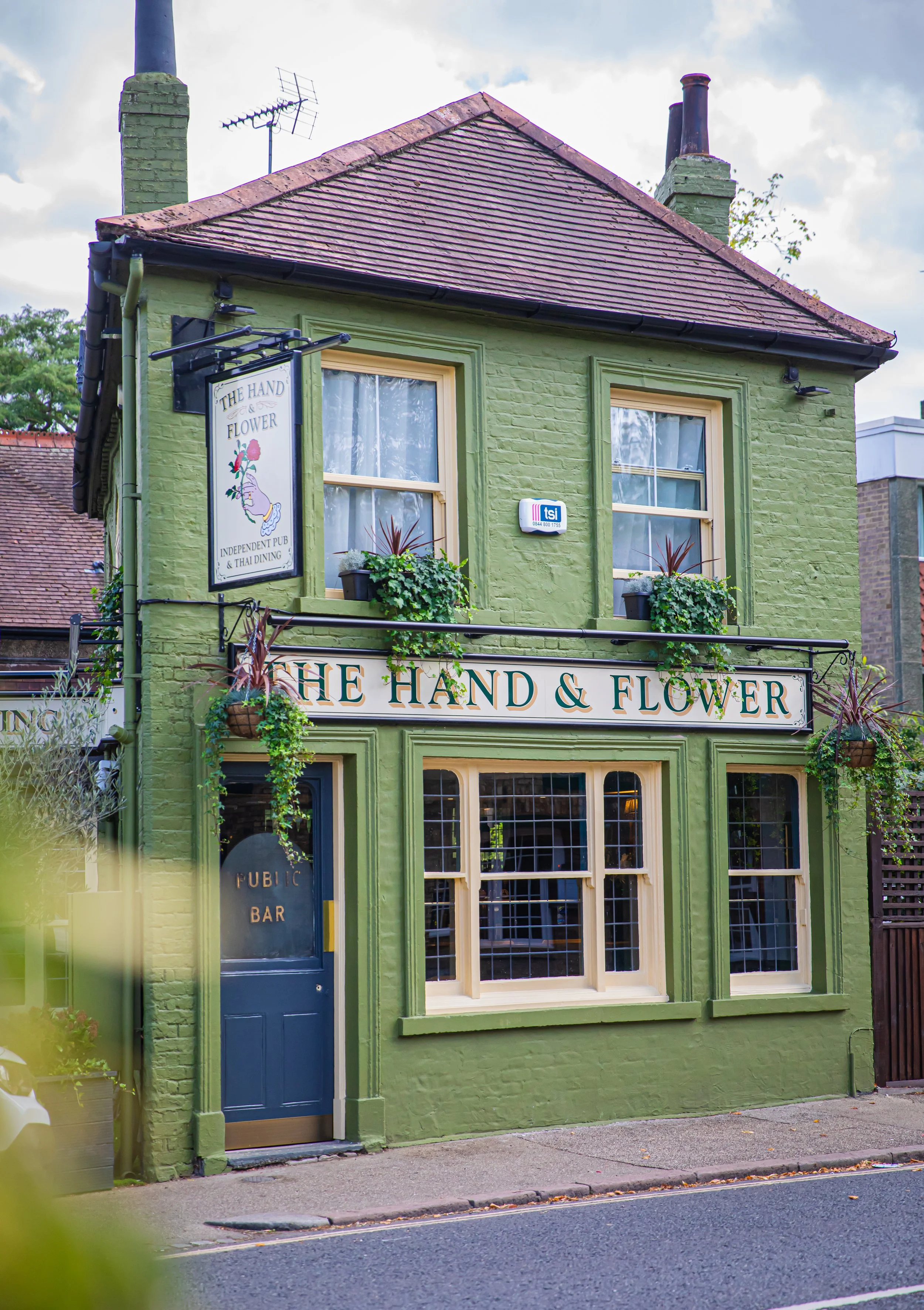 Hand and Flower exterior shots-18.jpg