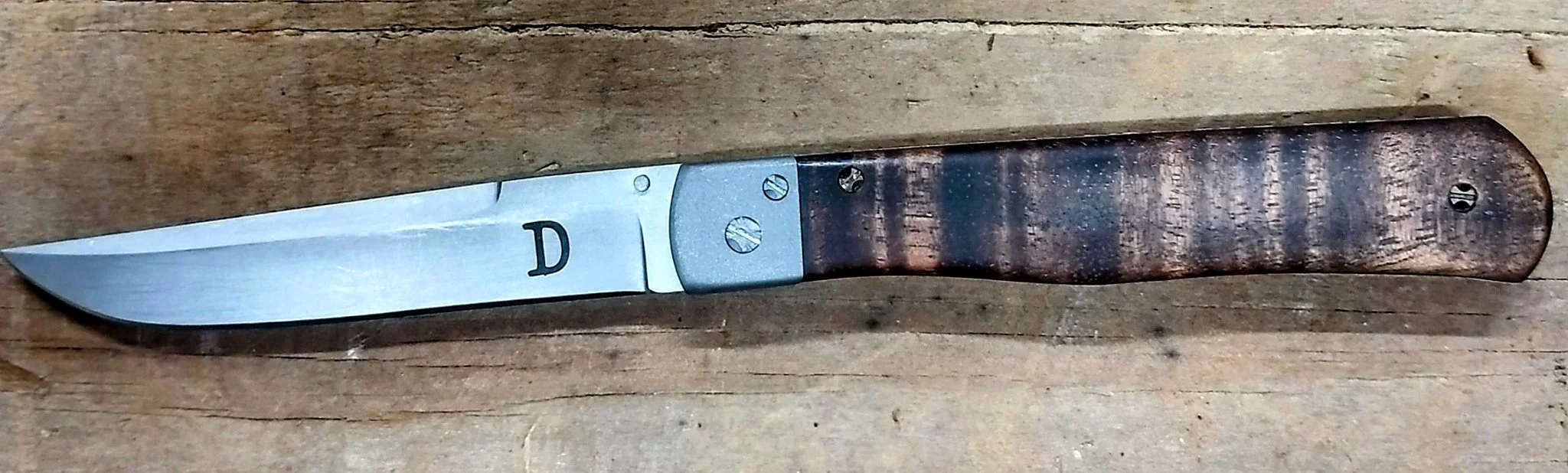 Koa Wood Liner Lock Folder
