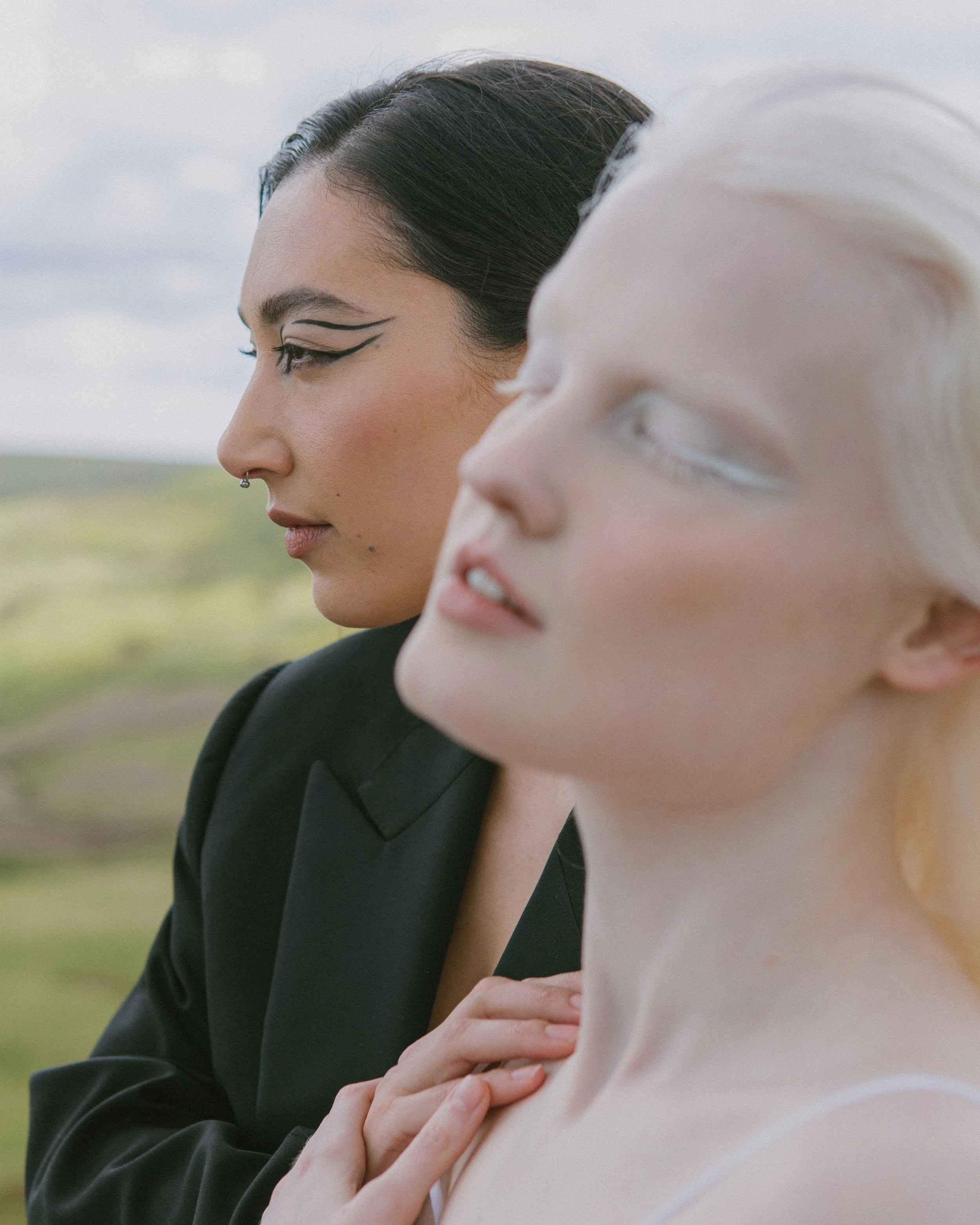 Vice Versa editorial for 17.23 Magazine. Black and White expressed through graphic liner looks by Kinga
