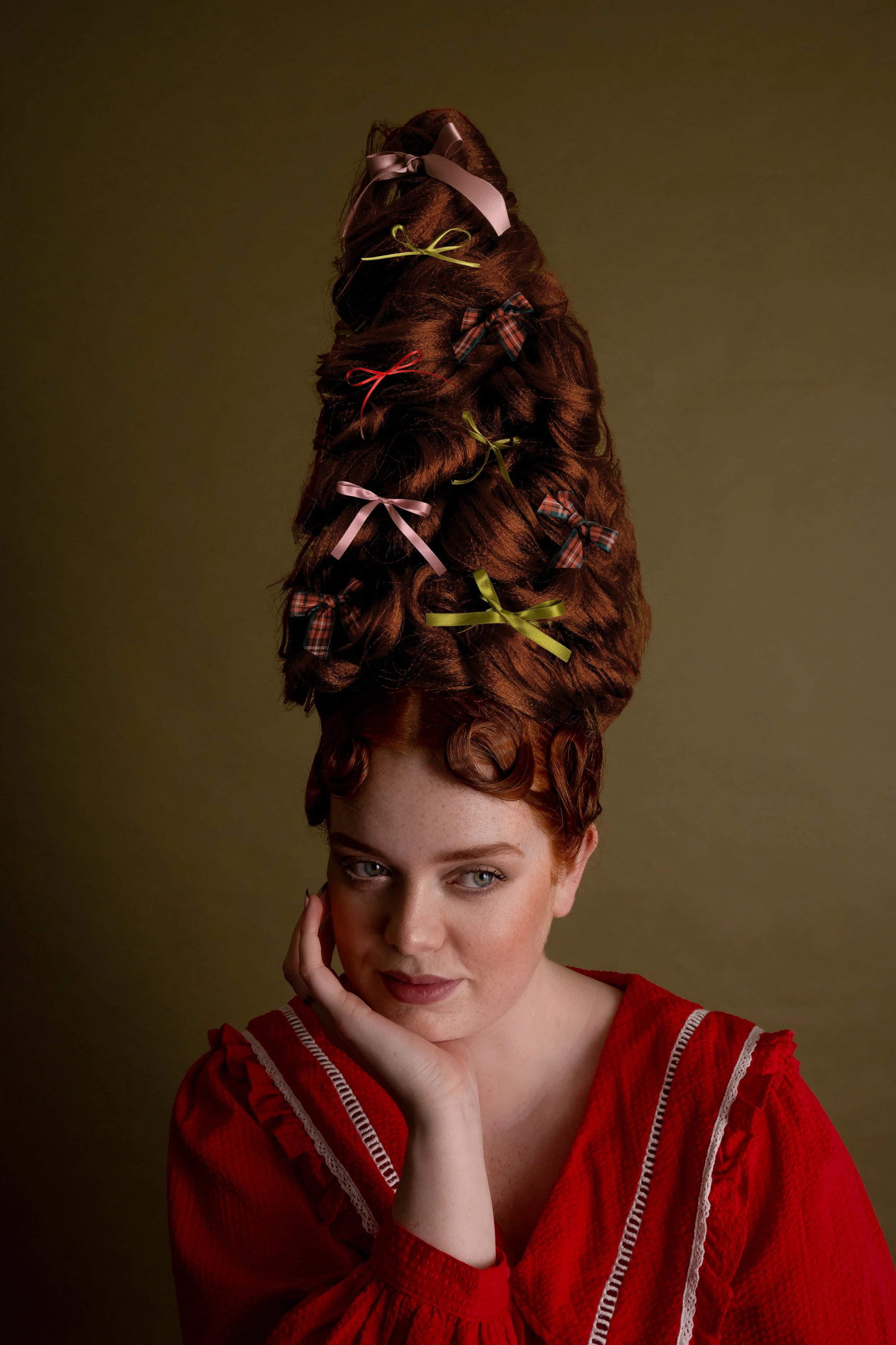 Christmas Tree Editorial for Nikon EU. Showcasing soft skin focused look. Soft sculpted features.