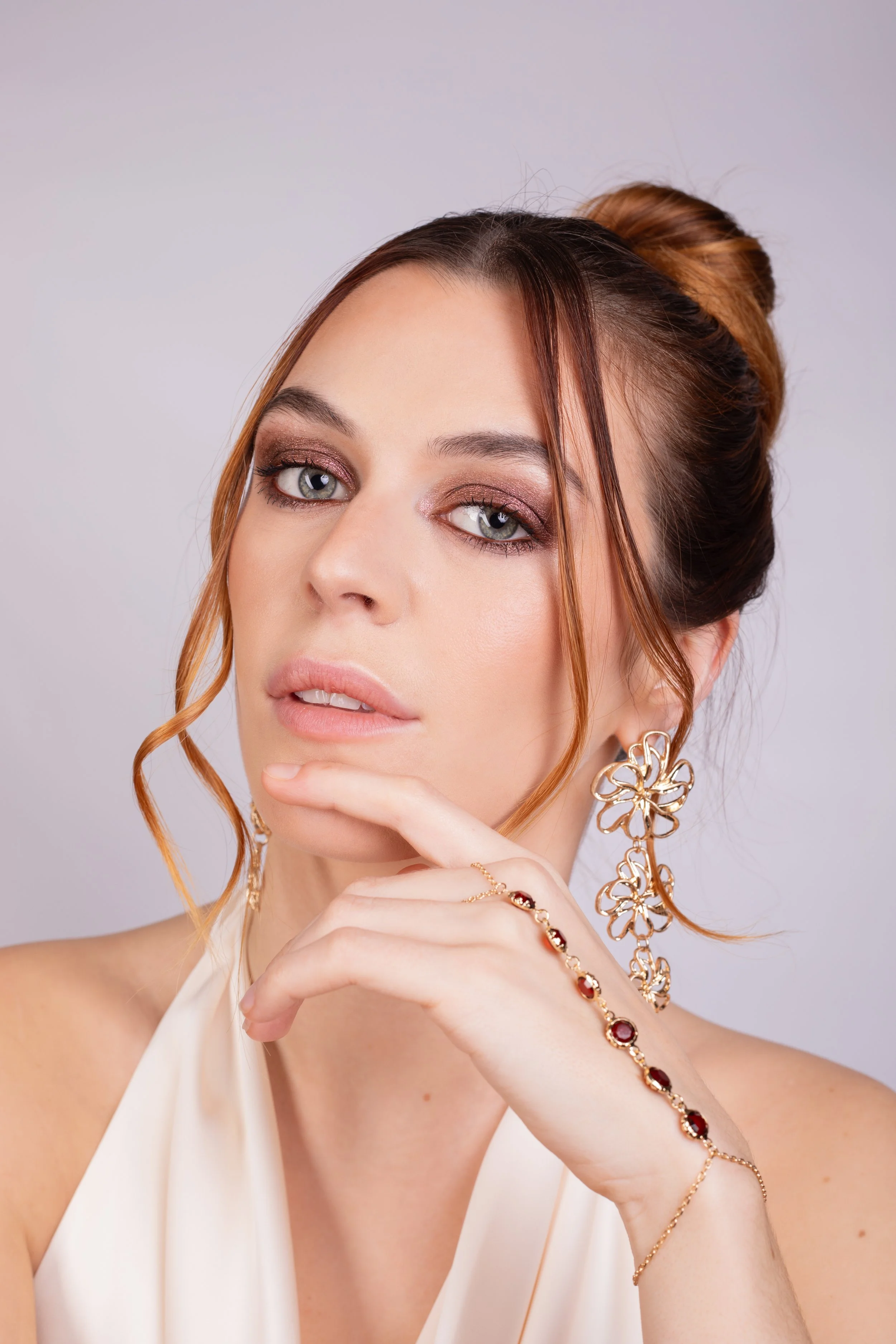 Pippa of London beauty Campaign. Beauty makeup by Kinga featuring eye pencil look, clean skin and soft finish. Perfect for beauty campaigns and modern commercial work.