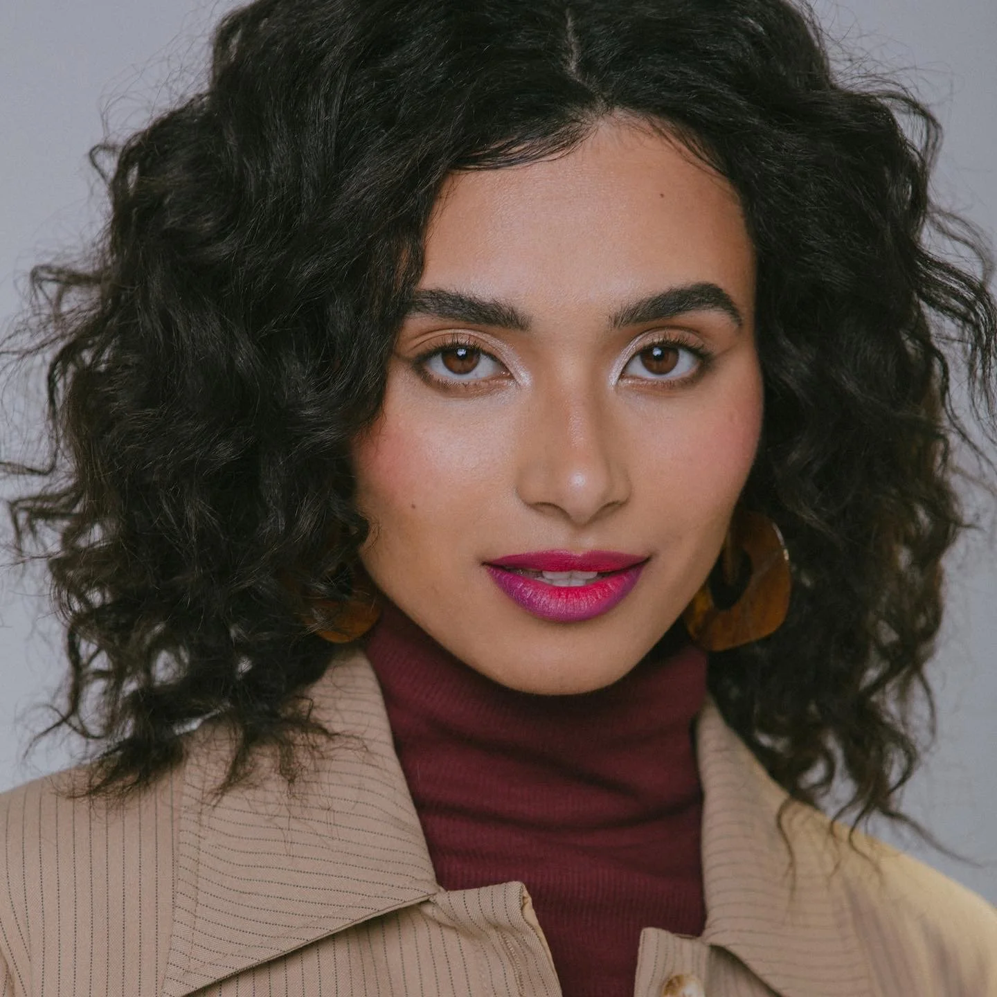 Soft glam and refined skin work. Editorial beauty by Kinga for commercial and beauty imagery