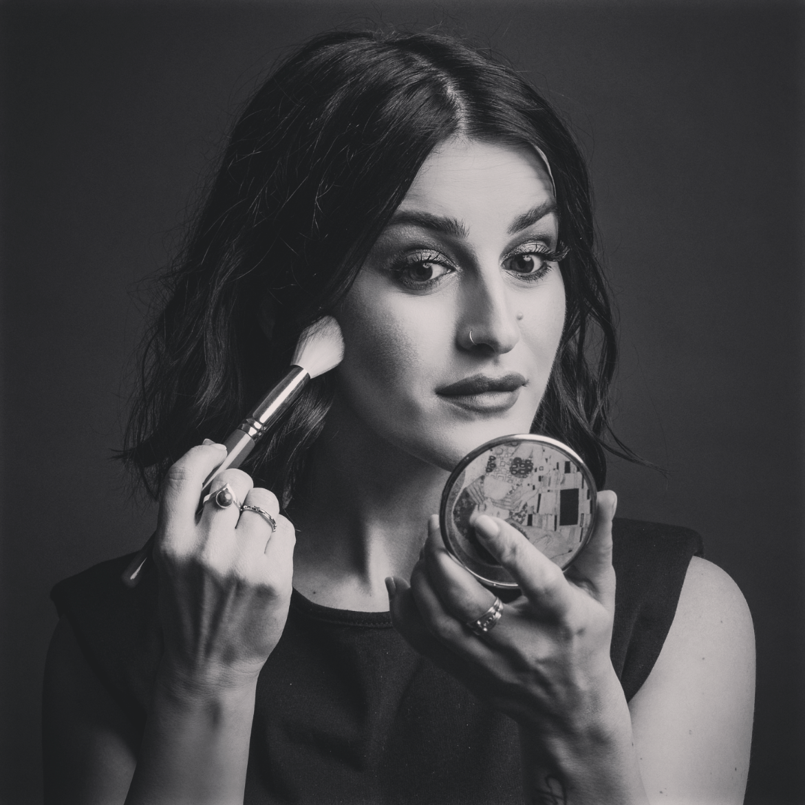Met the face of Kinga Makeup Art brand