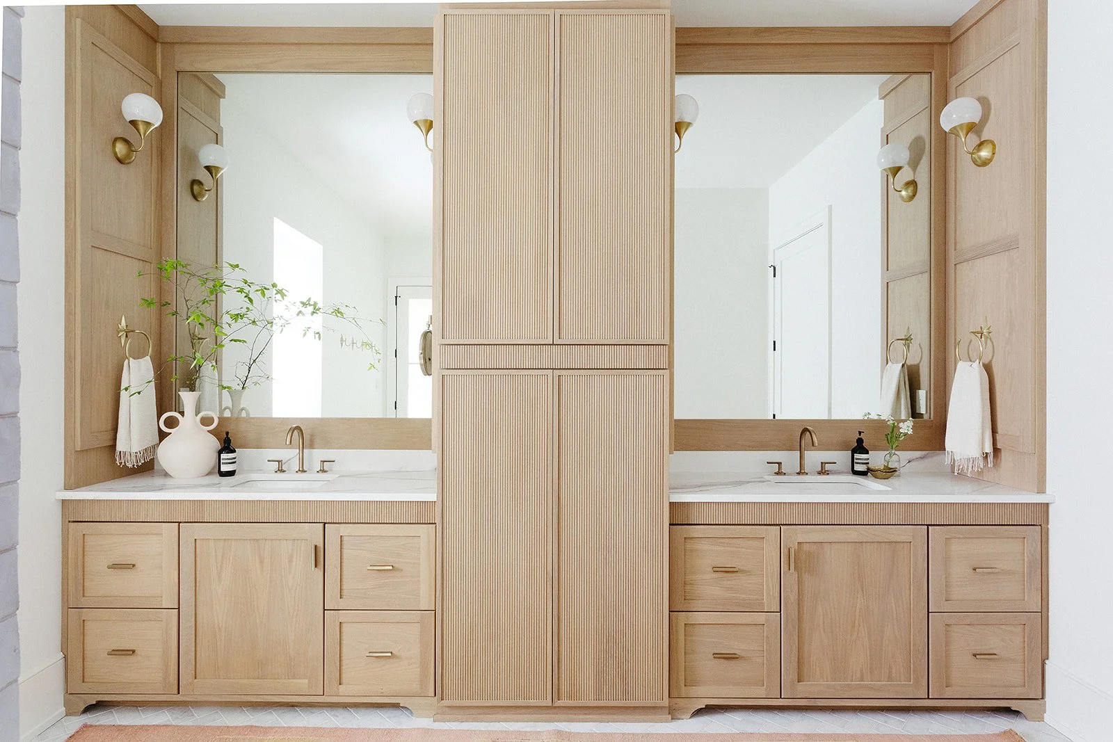 Christina-Hussey-Photography_Pure_House_Interiors_425_Primary_Bathroom-1_websize.jpg