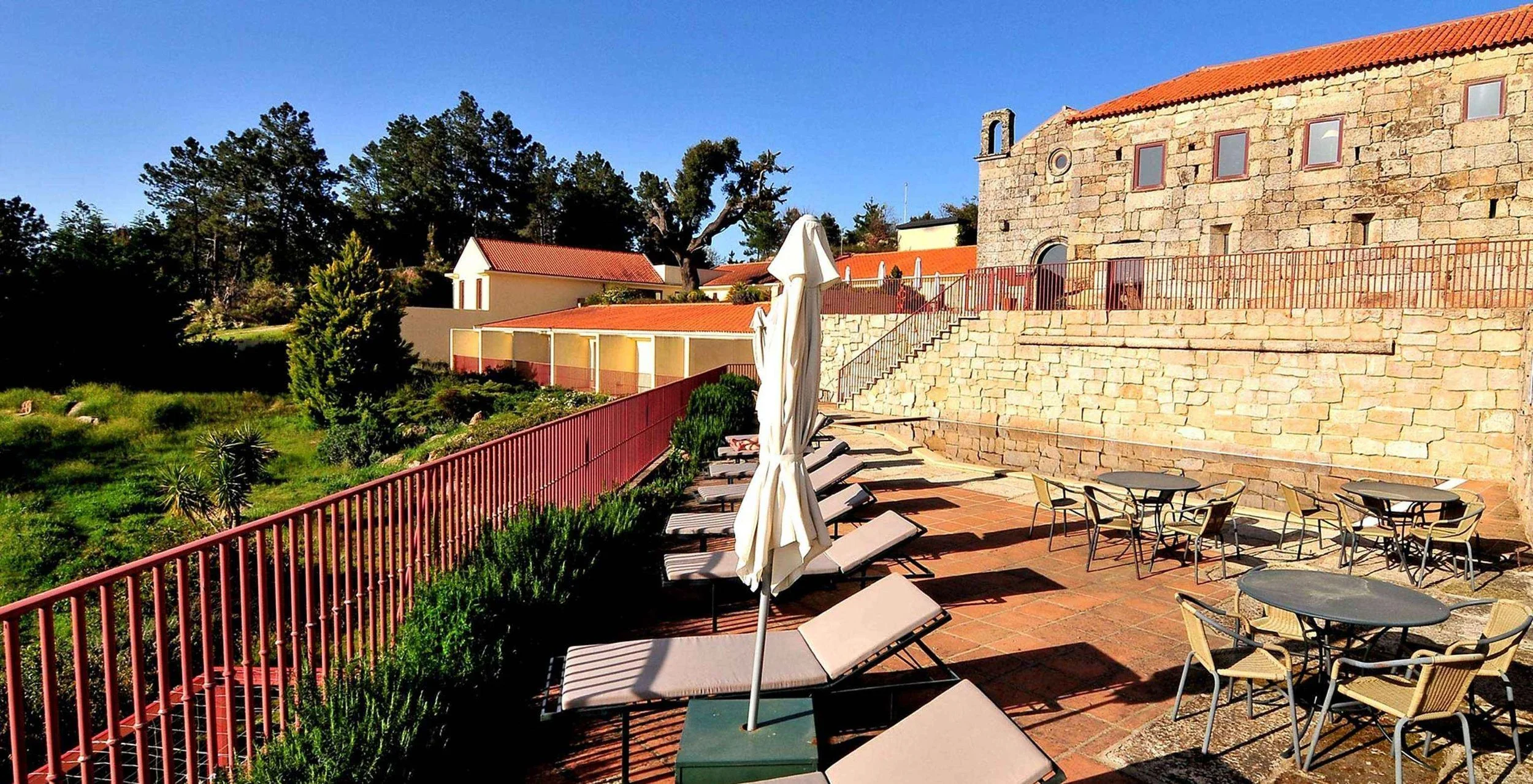 pousada-convento-belmonte-gallery-facilities-overview.jpg