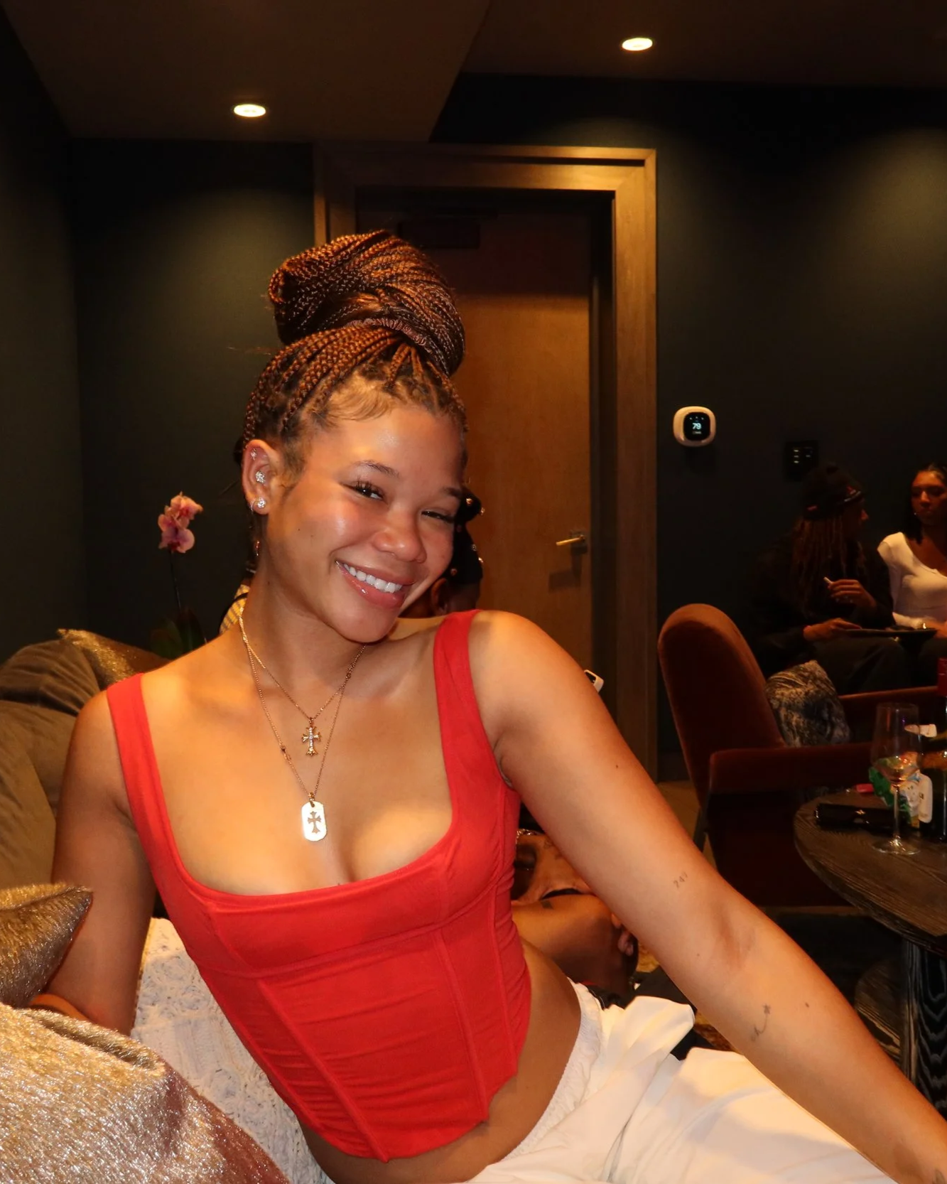 Storm Reid - Studio BTS