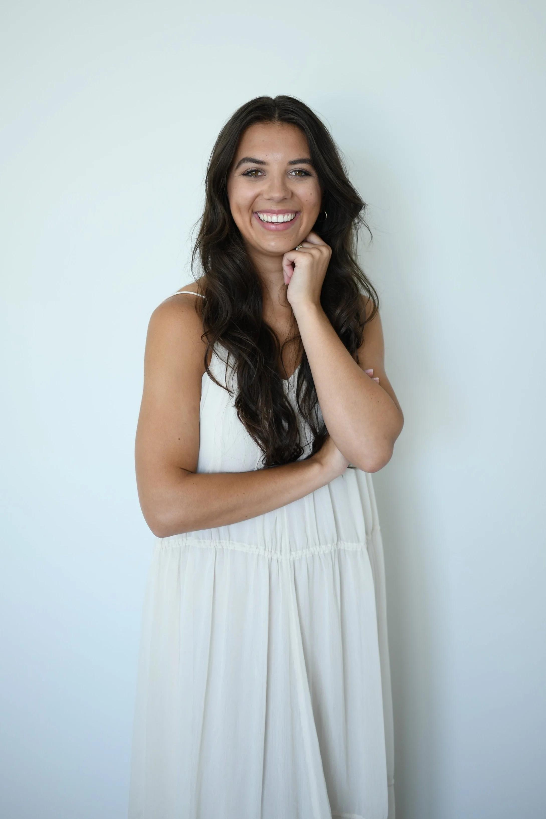 Morgan explores her creative outlets through the lens of photography, aligning passions in fashion and interiors through styling photoshoots. 