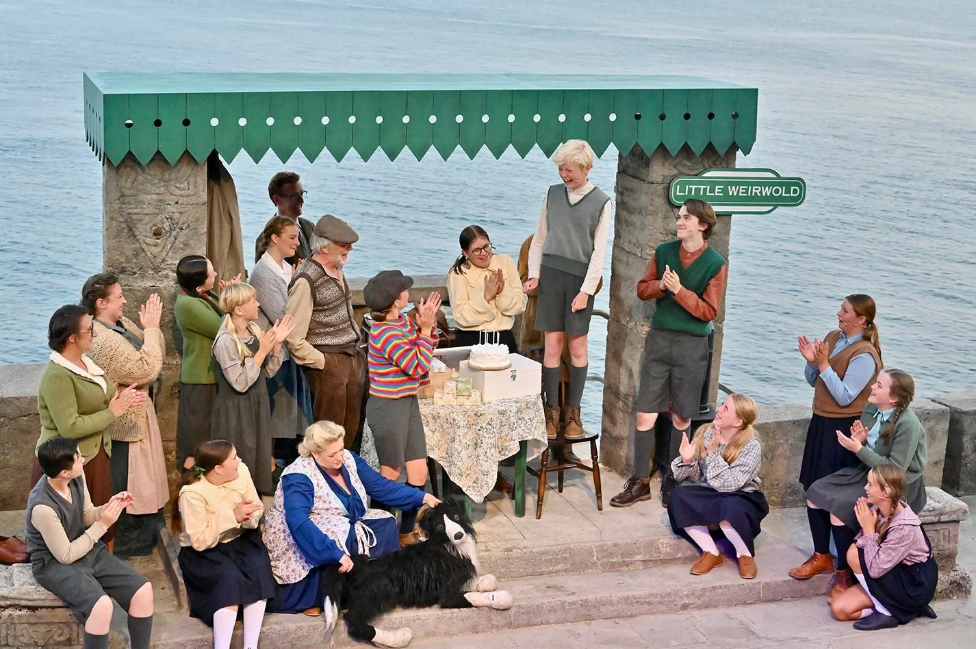 goodnight-mister-tom-birthday-singing.jpg