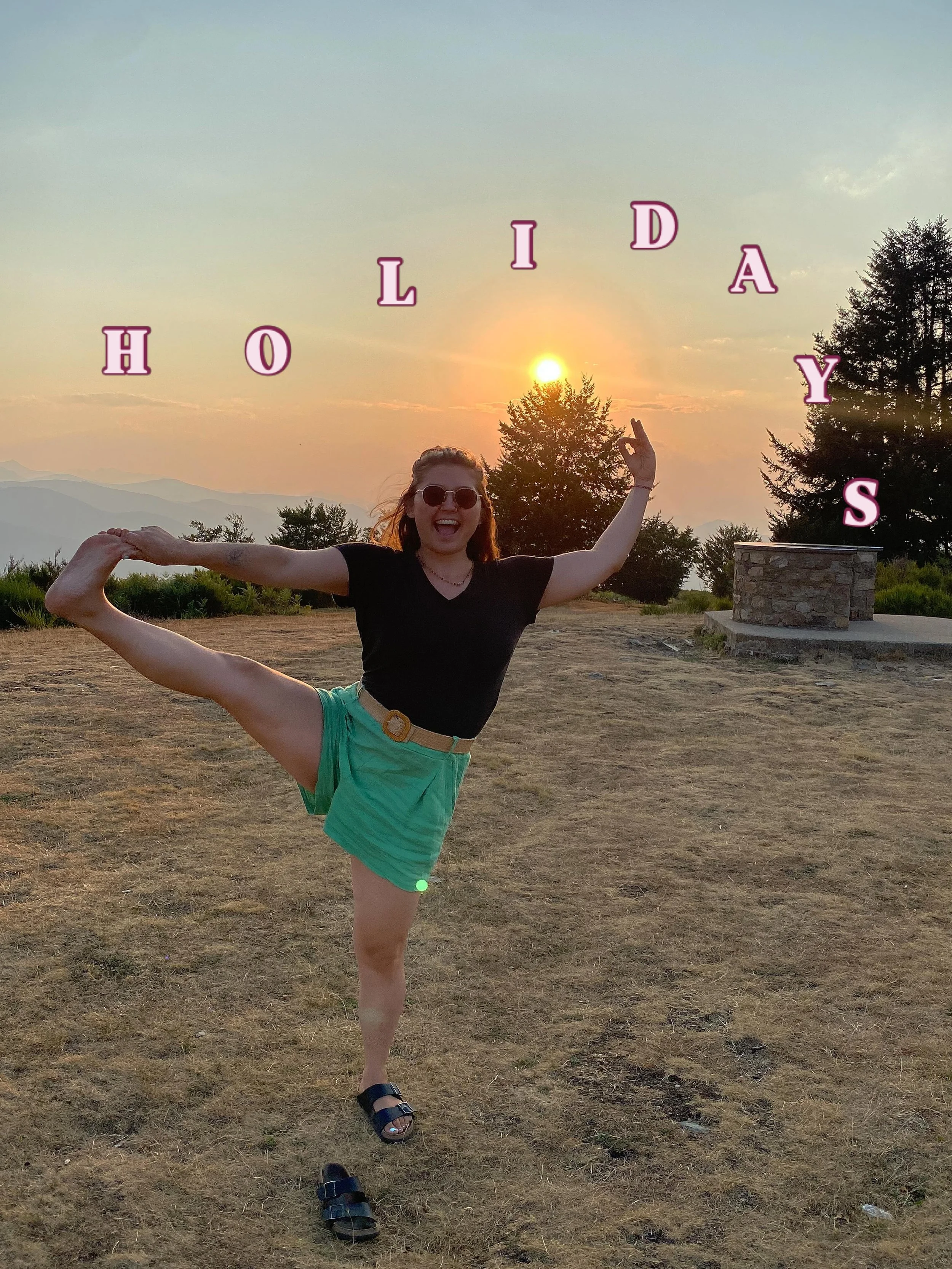 C&rsquo;est les vacances par ici ! On se retrouve la semaine du 24 ao&ucirc;t. 😍🧘&zwj;♀️

Merci pour votre fid&eacute;lit&eacute; et votre confiance. 
Septembre s&rsquo;annonce merveilleux, avec de nouveaux cours &agrave; Bordeaux &amp; Bruges. Sta