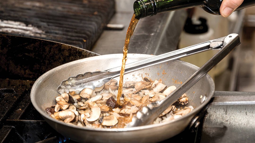highlands-bistro-recipe-chicken-marsella-pan.jpg