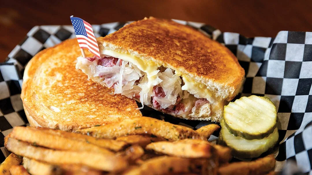 highlands-nc-restaurant-don-leons-reuben.jpg