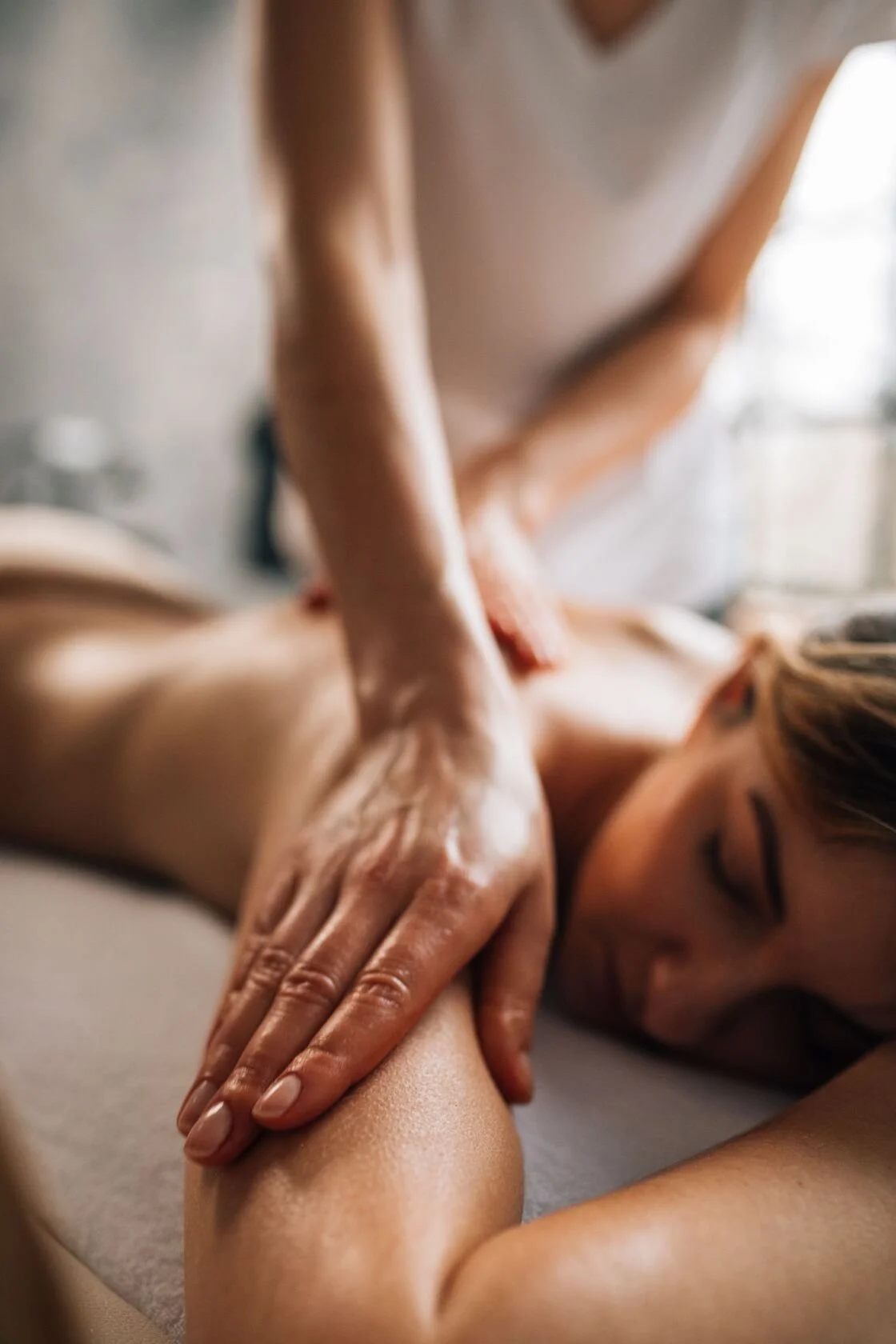 Massage at Aesthetics Space