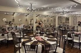 BALLROOM 2.jpg