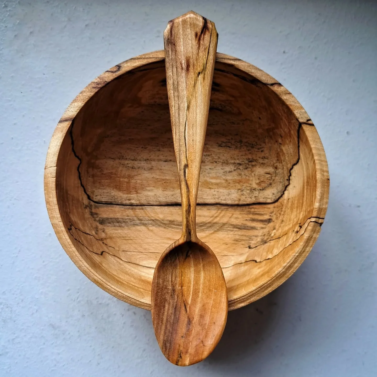 Every spalted piece is completely impossible to replicate. Case in point this birch set. What matters more to you when buying handmade&mdash;the unique figure of the wood, or the shape and feel of the piece?
.
.
.
.
.
.
.
.
#birchwood
#sloyd
#SloydCa