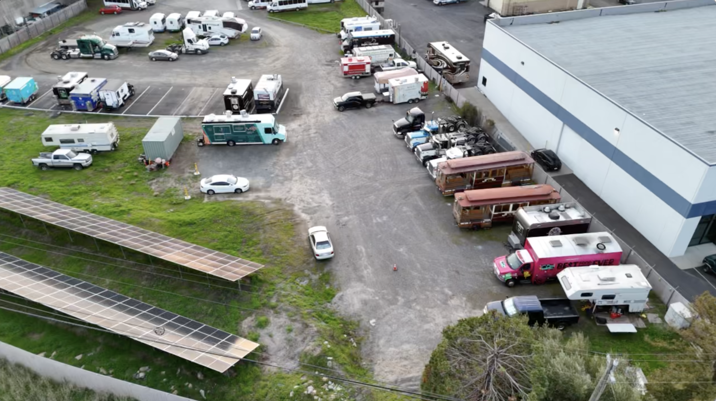 Food truck, trailer and commercial vehicle parking at South Napa Kitchen in Napa