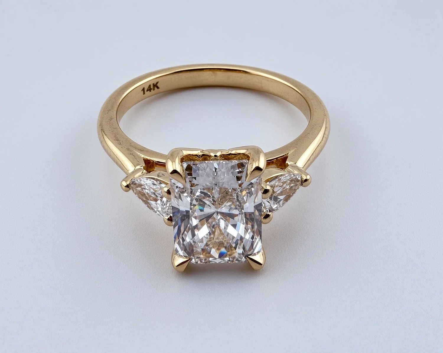 14k-yellow-gold-ring-from-above.jpg.jpg