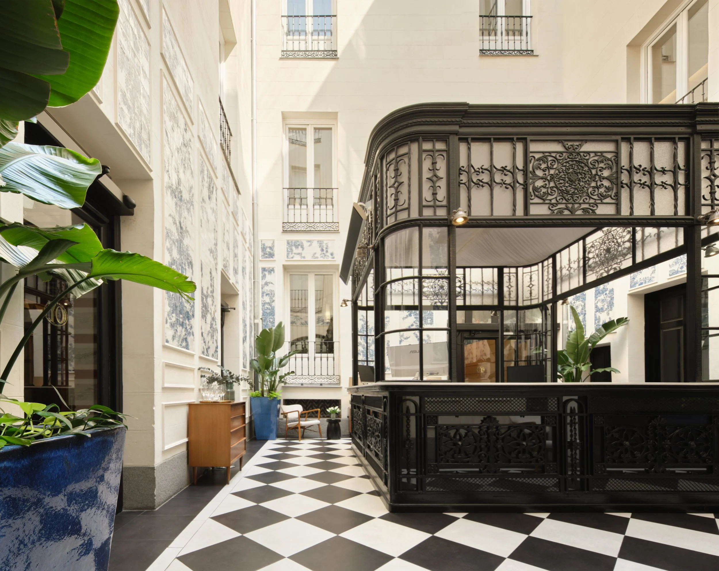 Only You Boutique Hotel 9.jpg