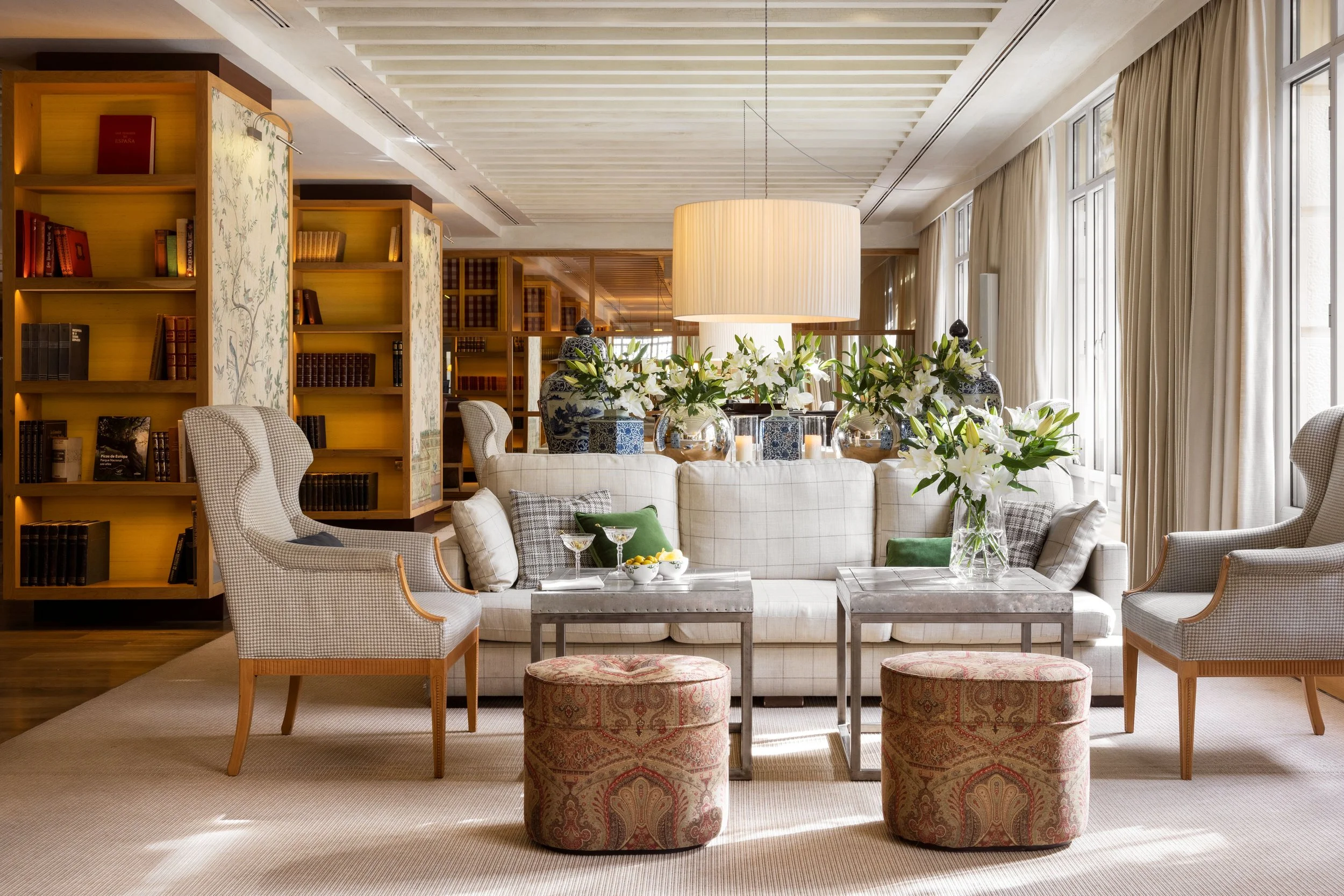 Urso-Lobby-02.jpg