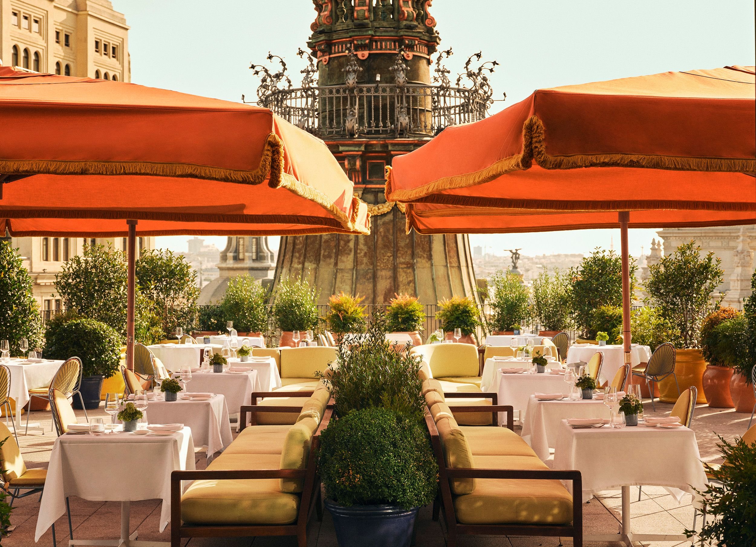 FourSeasonsHotelMadrid_DaniBrasserie_Terraza_6.jpg