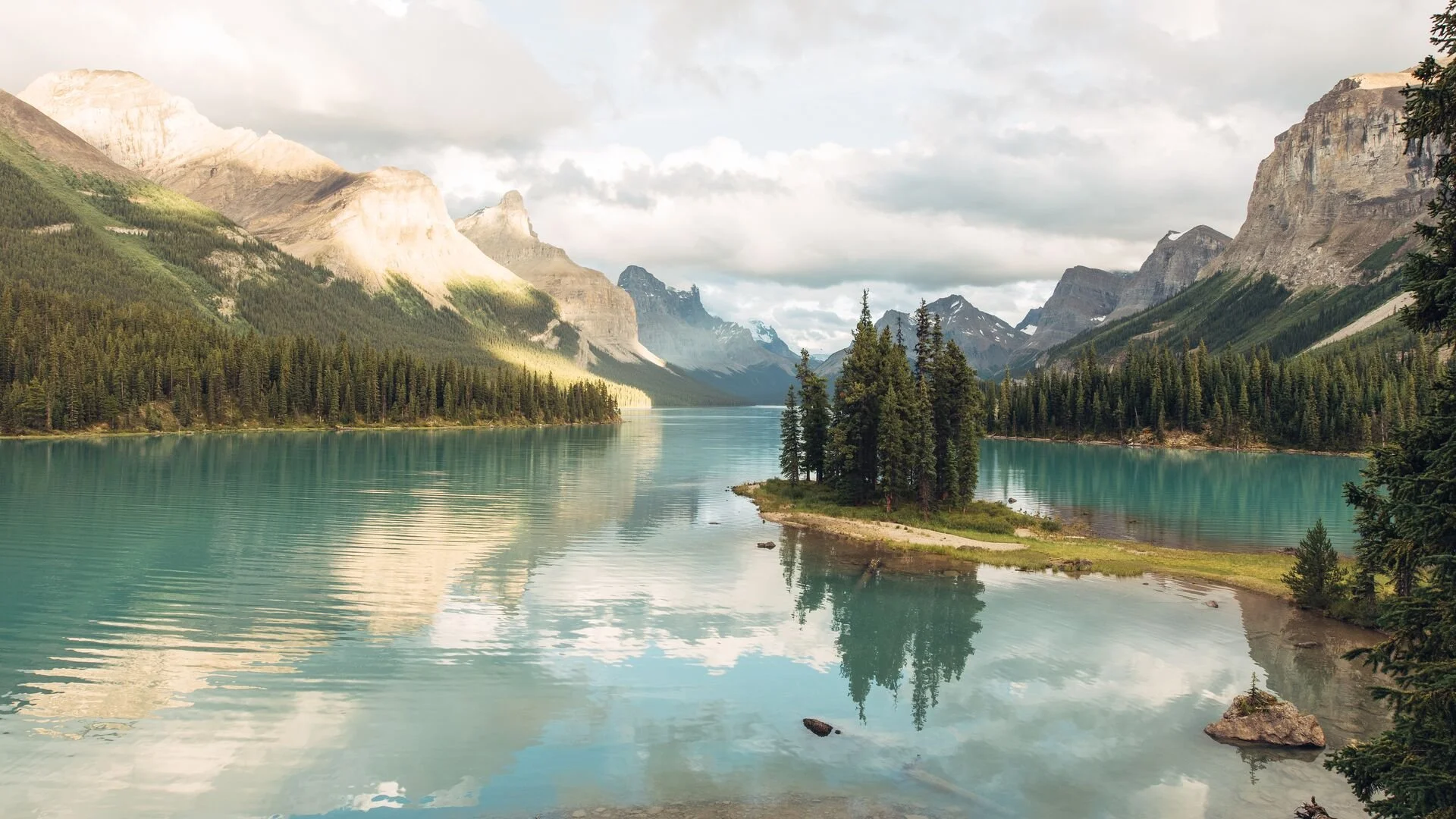 Canada (1).jpg