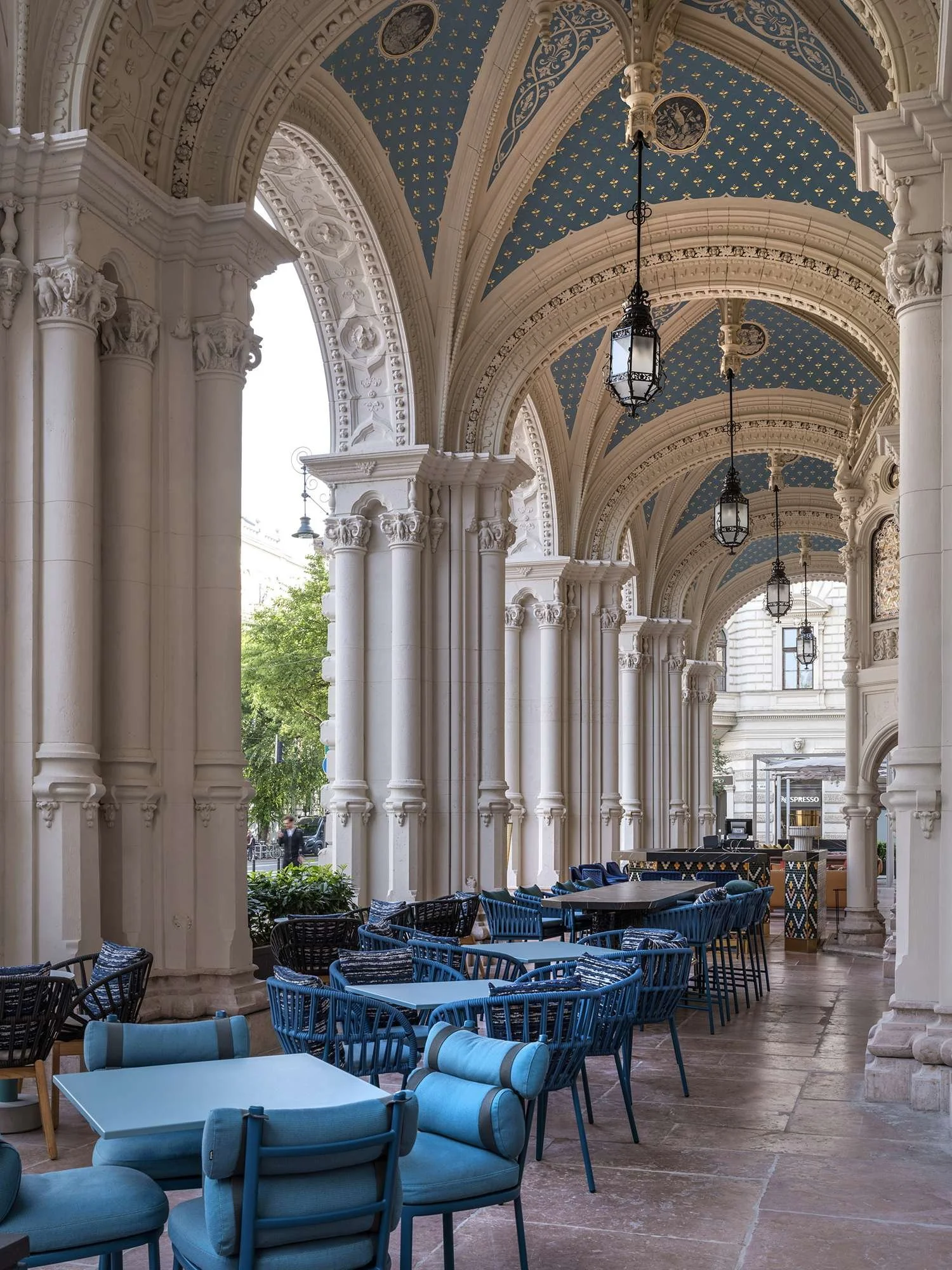 Le Petit Beefbar Budapest (10).jpg