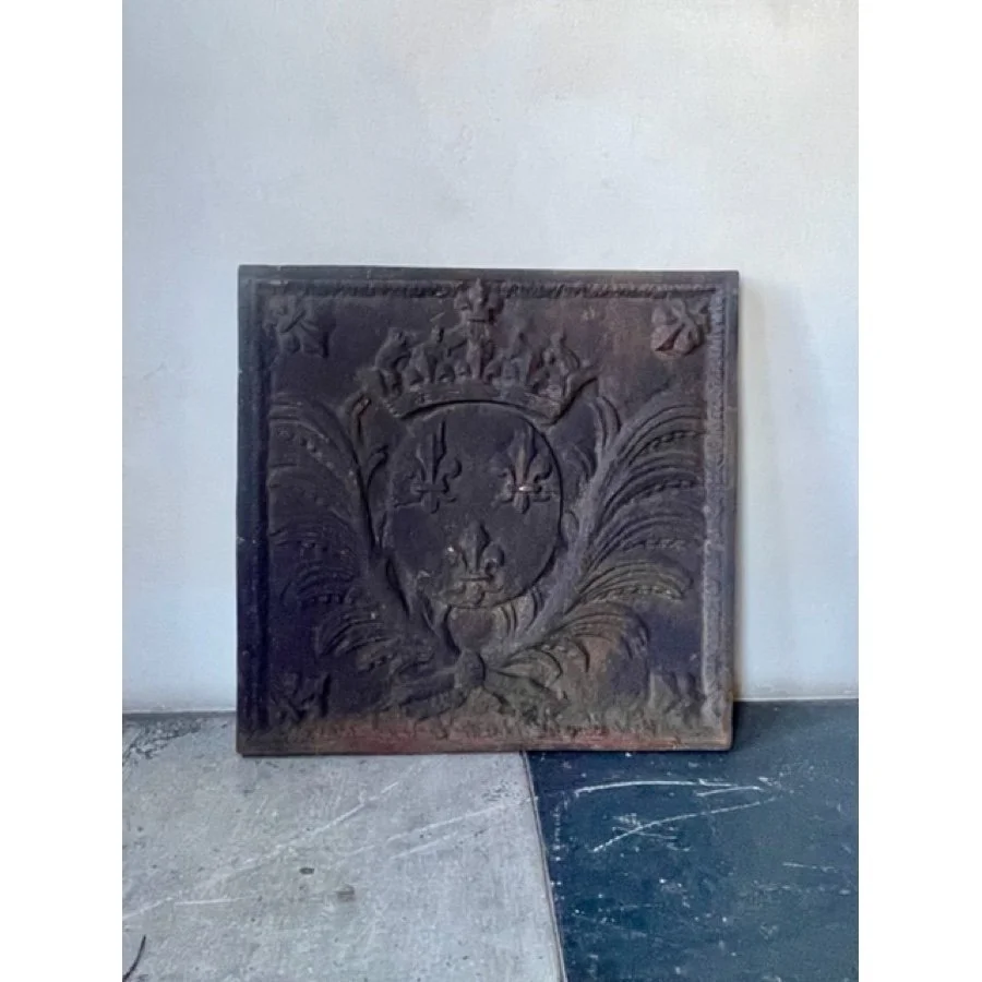 ANTIQUE FIREBACK