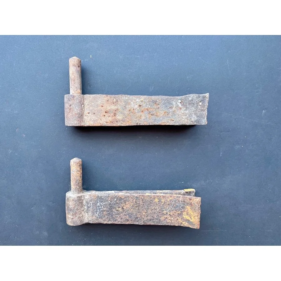 ANTIQUE WALL HINGE PINS