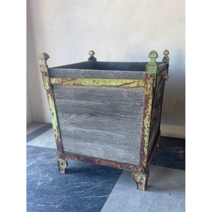 PAIR OF 19TH C OAK BOARDS PLANTERS