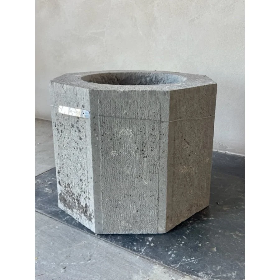 ANTIQUE STONE PLANTER