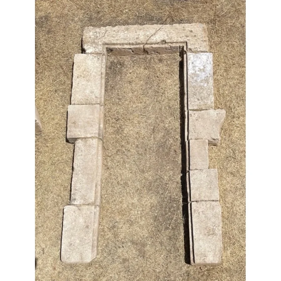 ANTIQUE DOOR SURROUND
