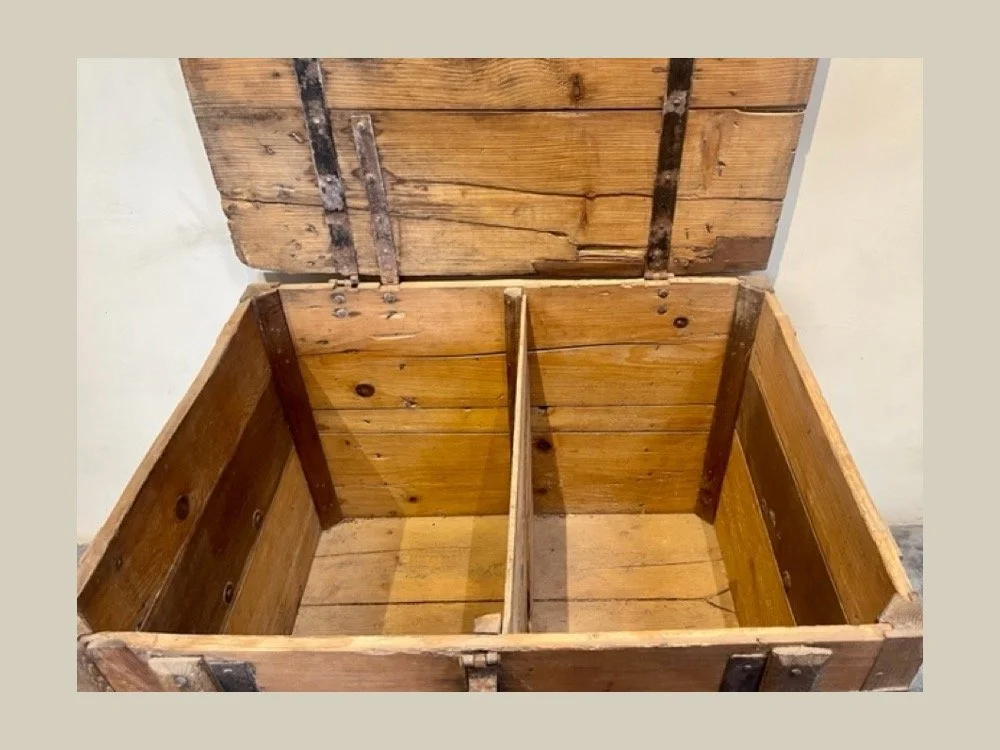 Grain Trunk ANTQ.jpeg