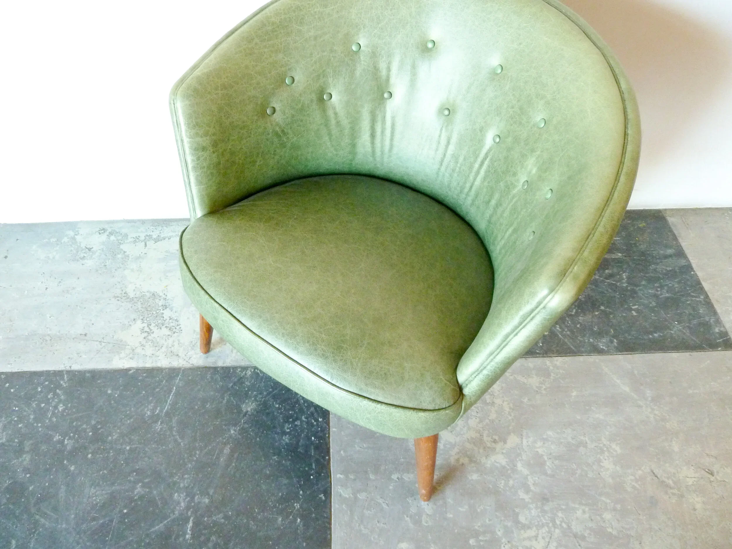 Danish Easy Chair Green ANTQ 5.jpg.webp