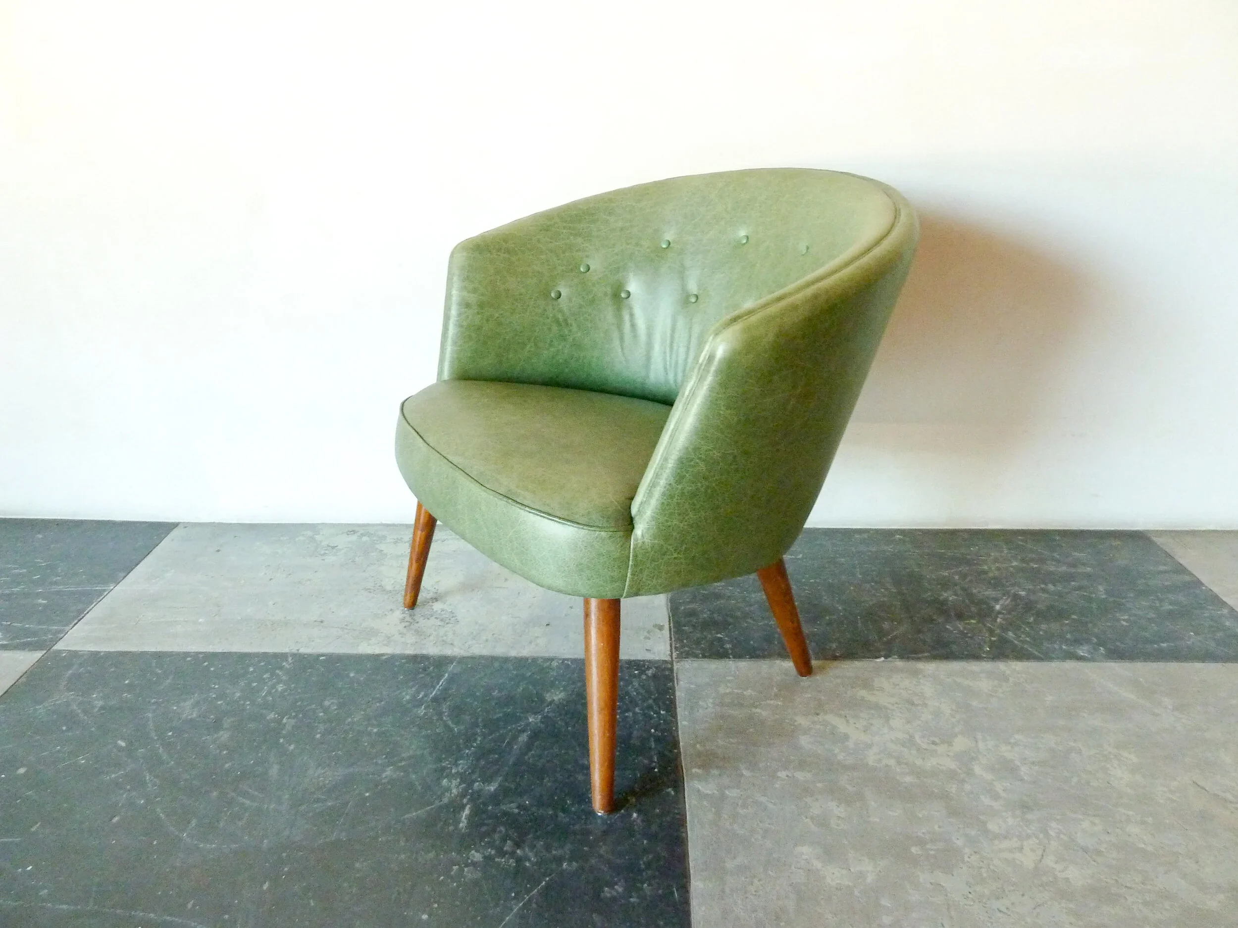 Danish Easy Chair Green ANTQ 2.jpg.webp