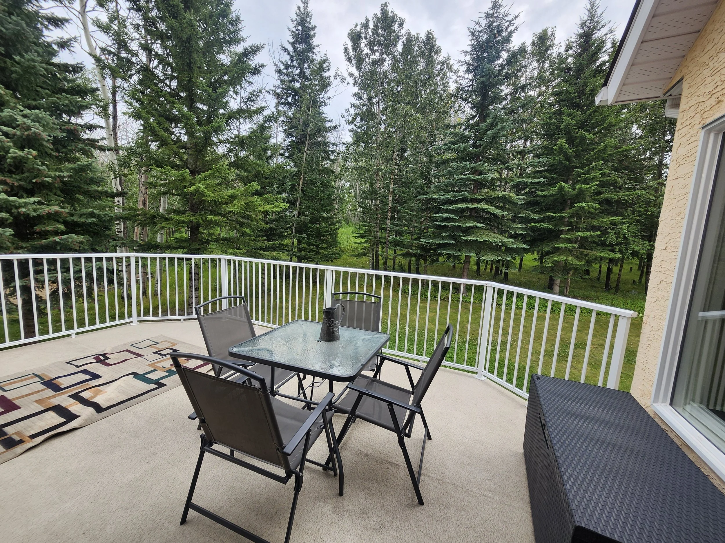 Deck Sitting Area at Kirstyn Richards Physiotherapy in Bearspaw, Alberta