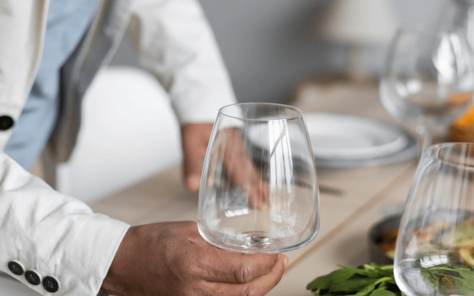 Een discrete professional in huis: waar let u op?