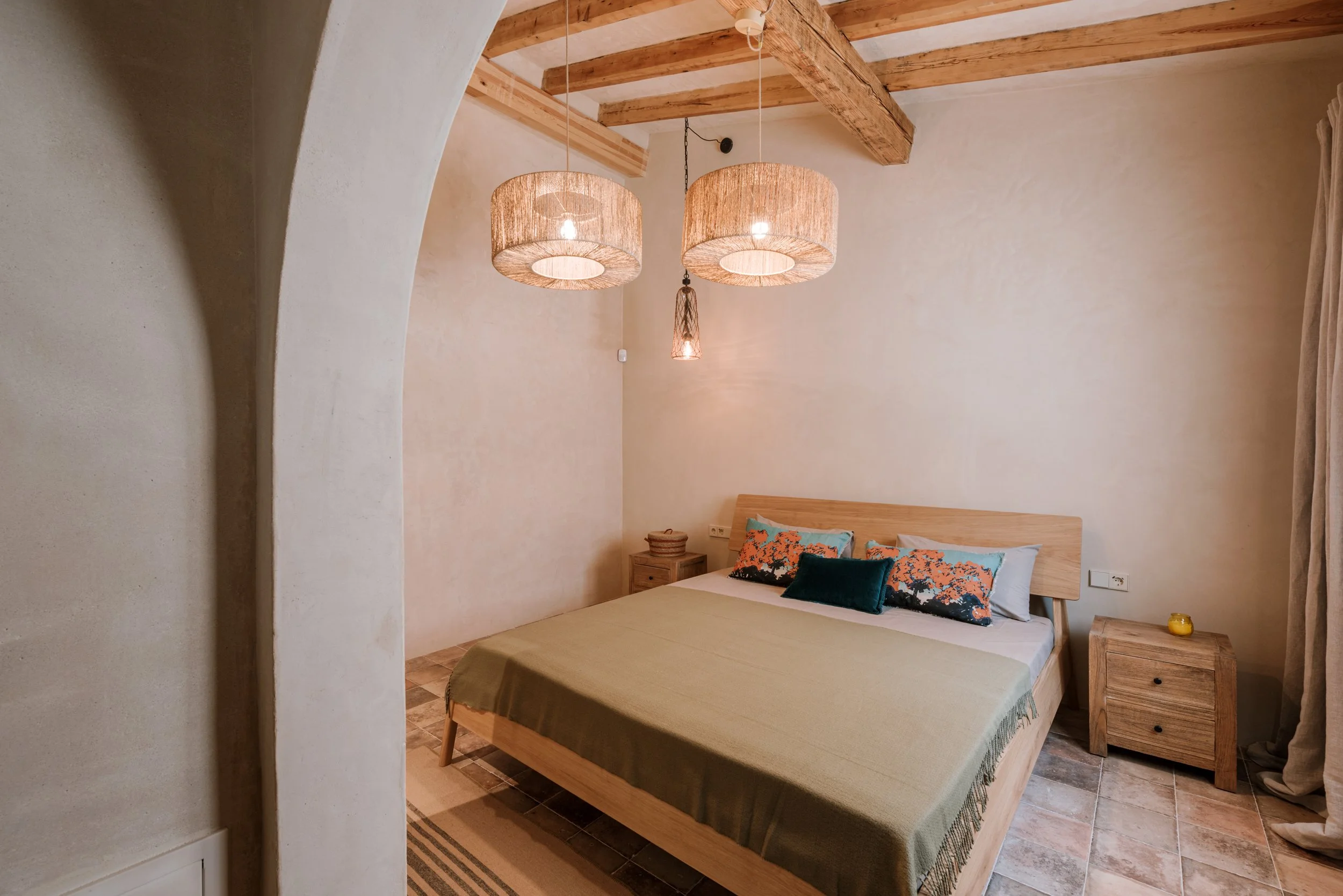 Guest bedroom