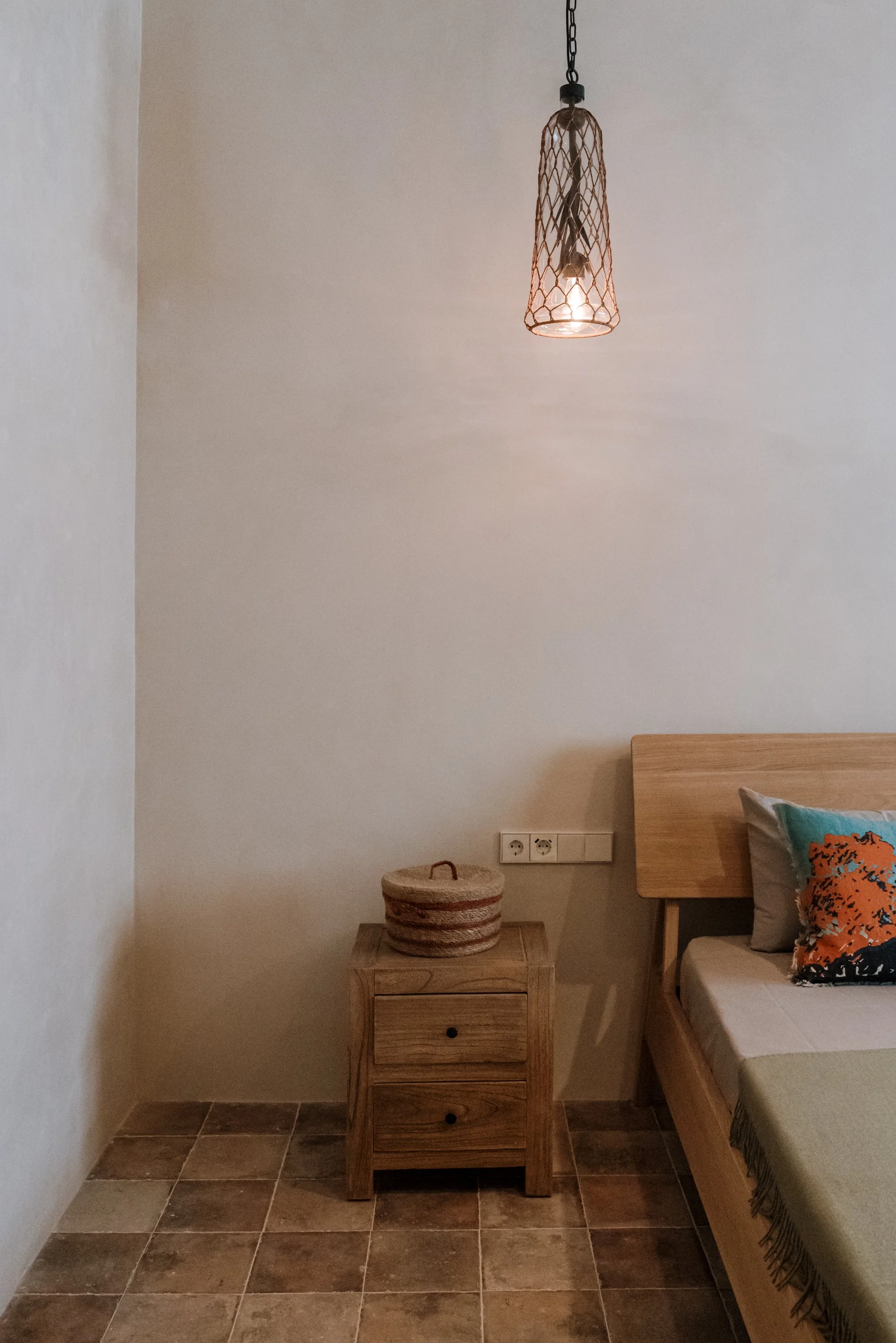 Guest bedroom