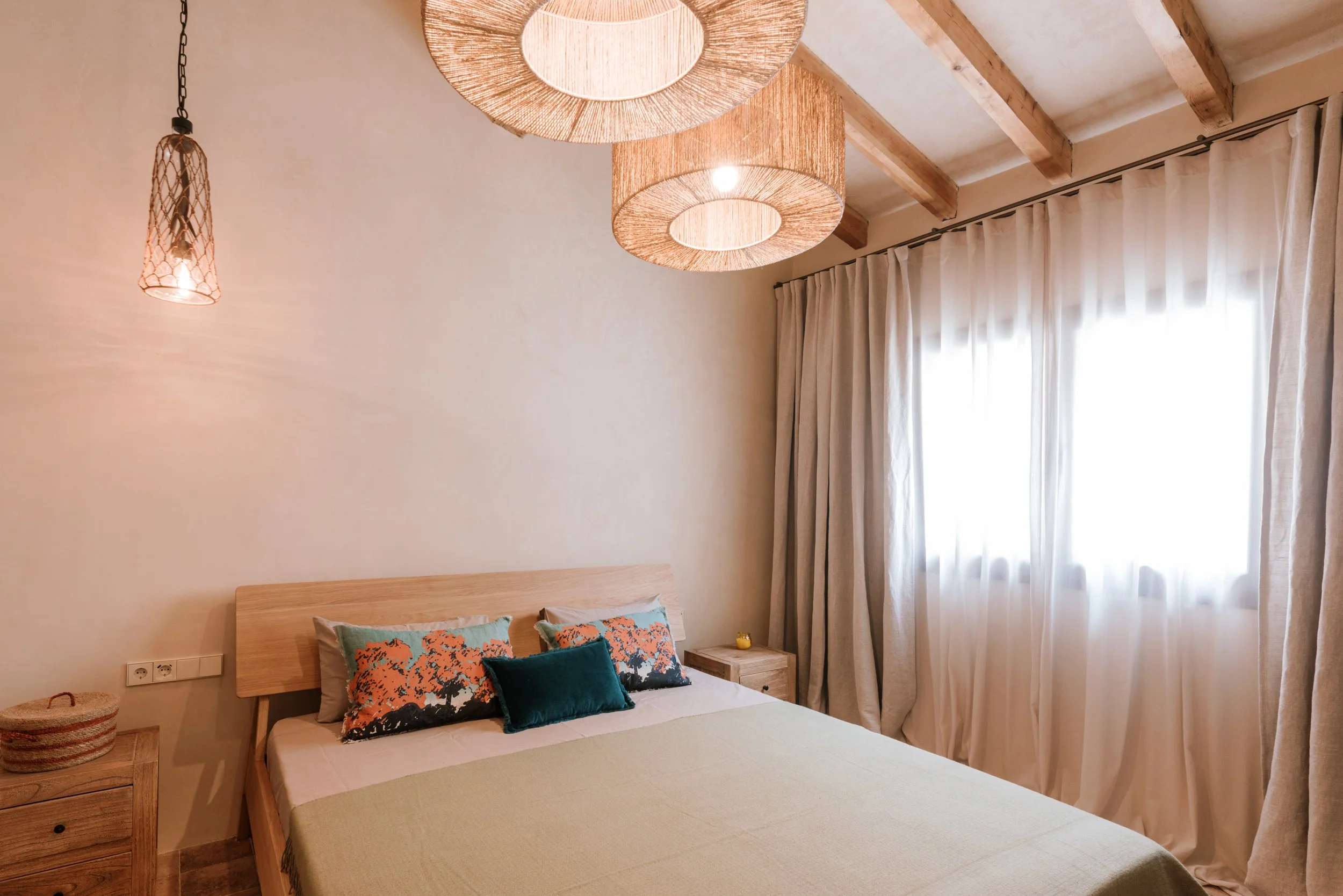 Guest bedroom