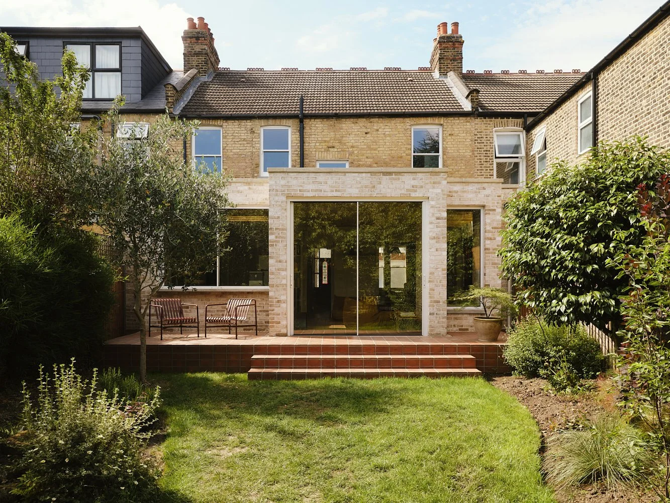 Herongate garden extension