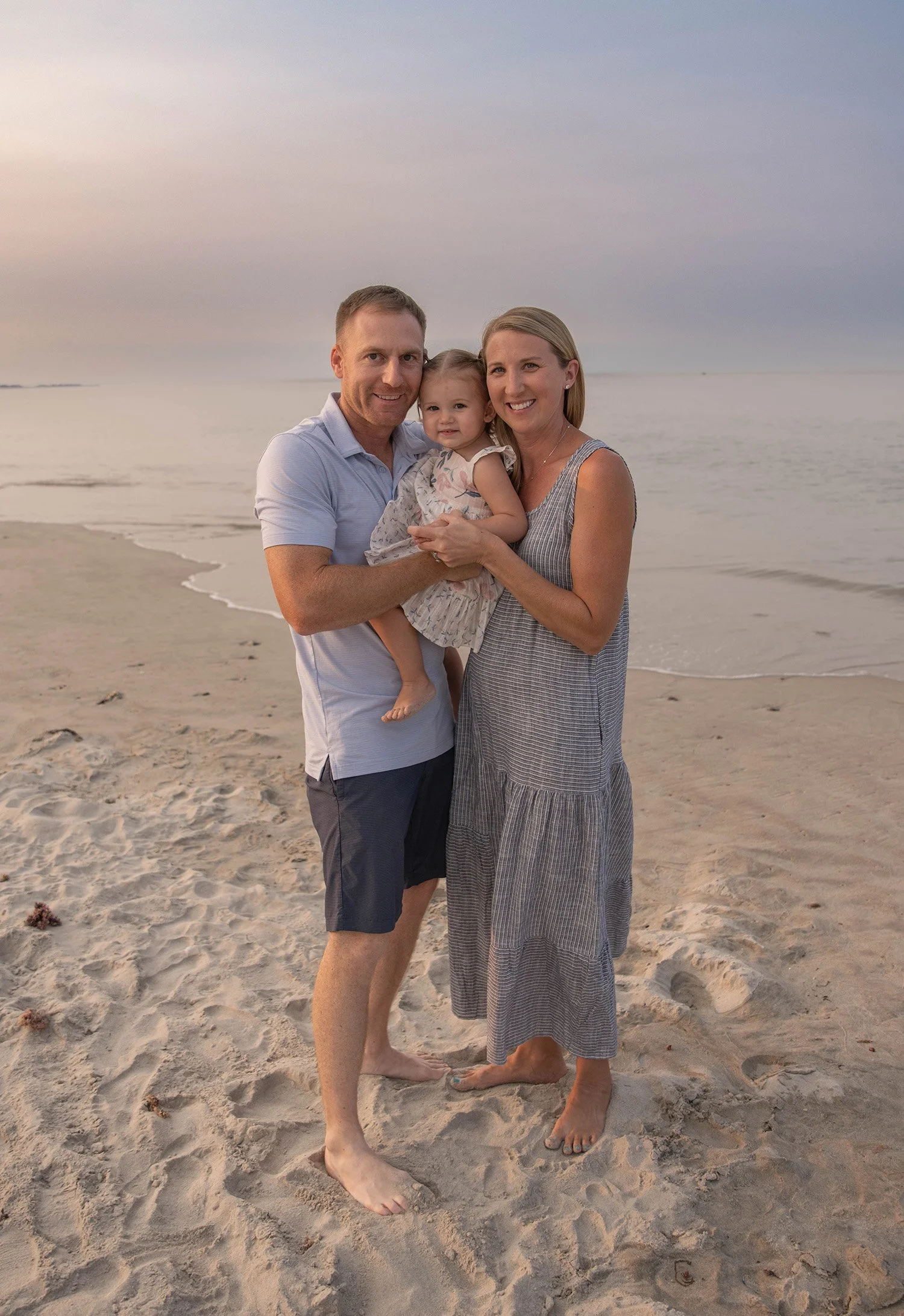 home_galleries_family_beach_portrait.jpg