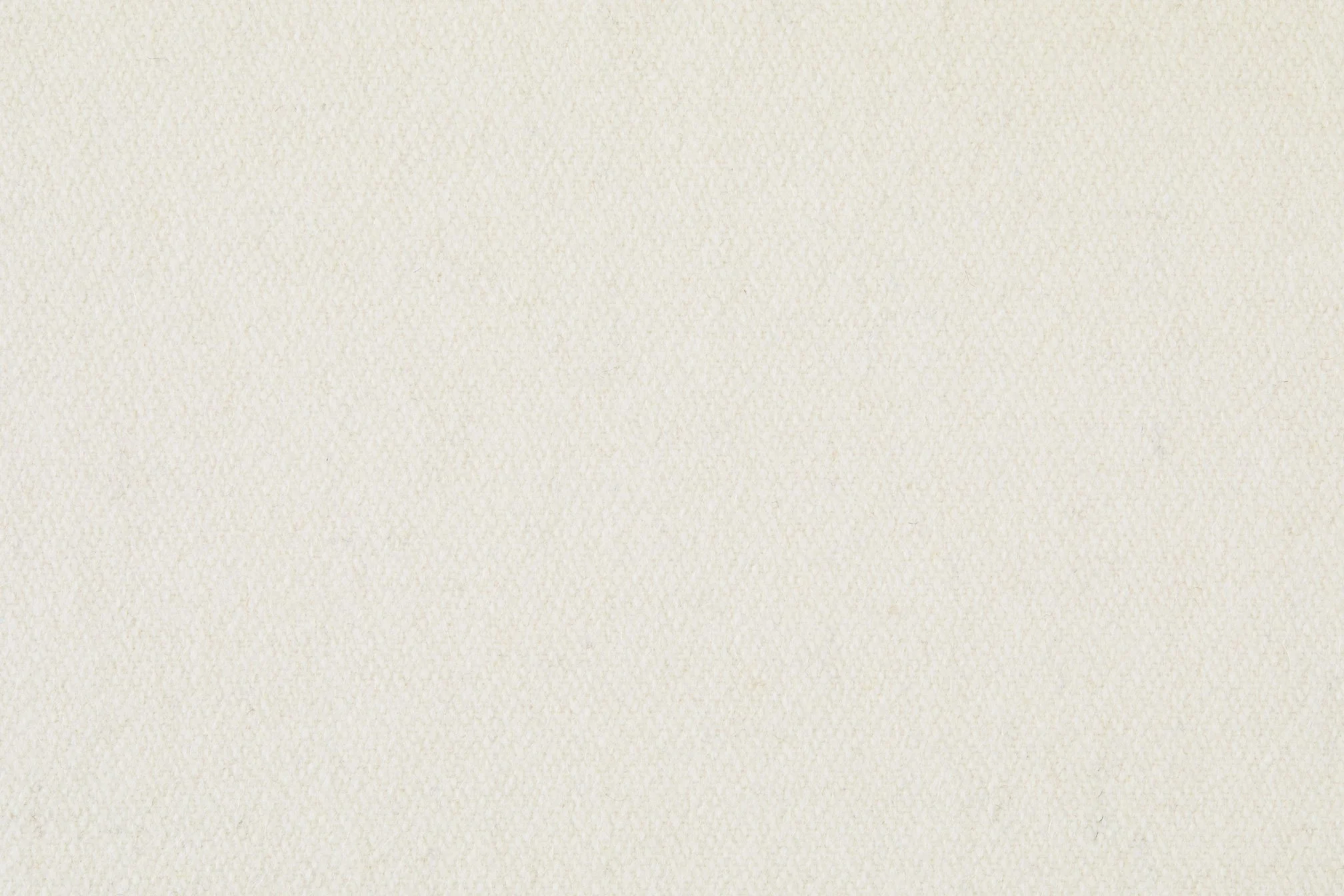 AKI | WHITE HEATHER