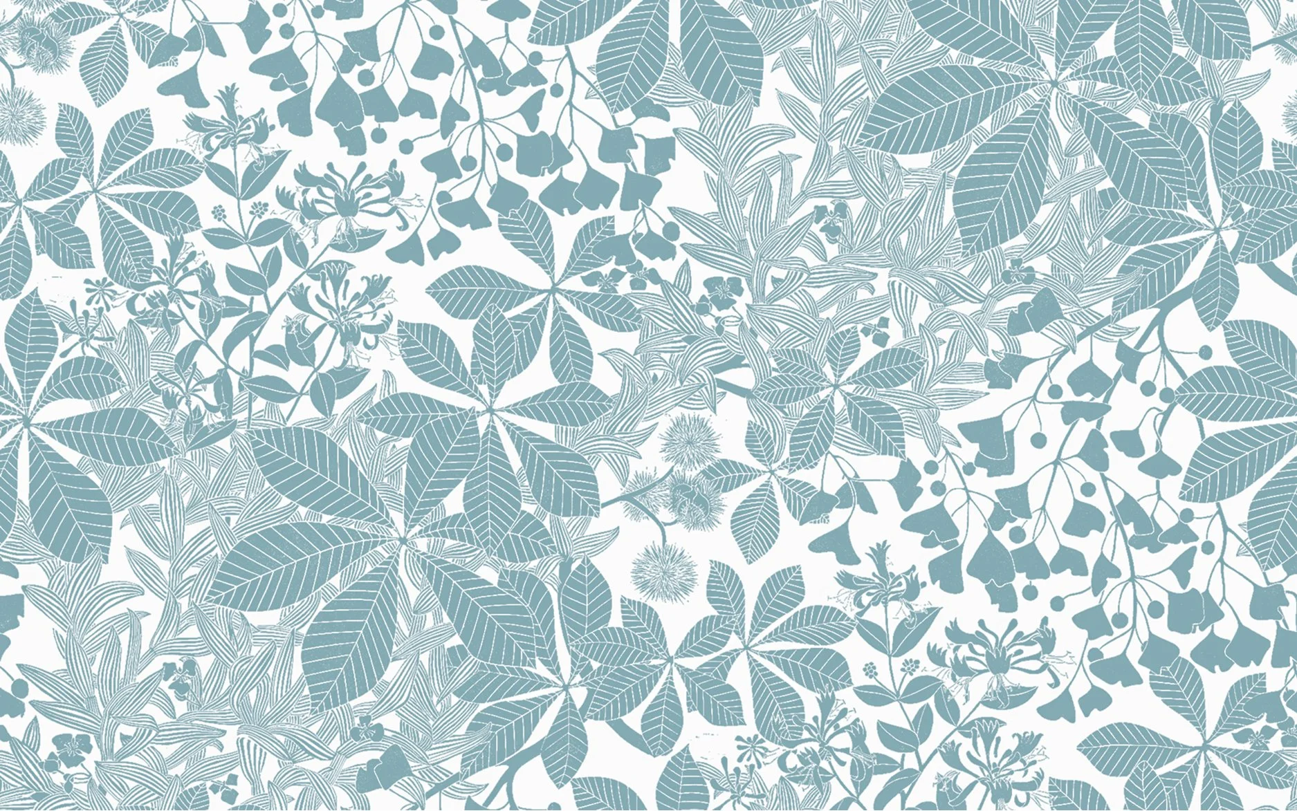 Marthe Armitage Wallpaper - Chestnut Beautiful Blue