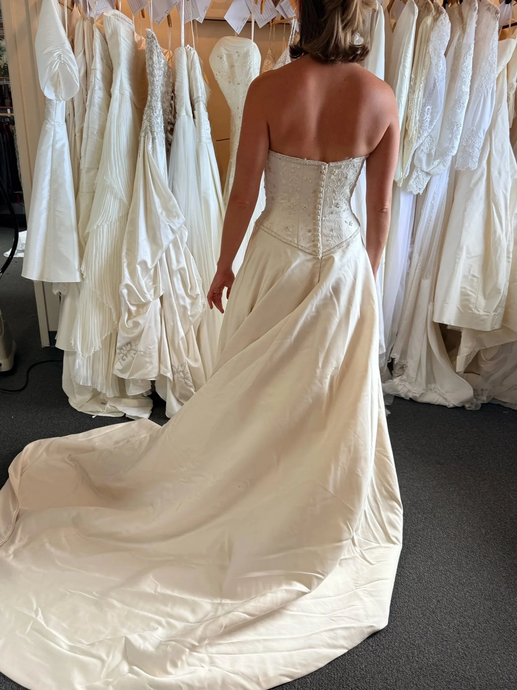 EF2E1B74-80A9-47BB-9F98-2BFA3514A421.jpg