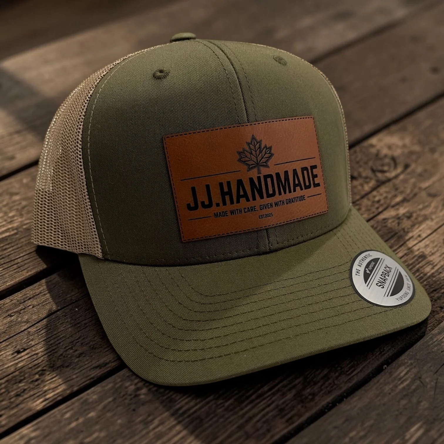 JJ.Handmade Maple Leaf Hat