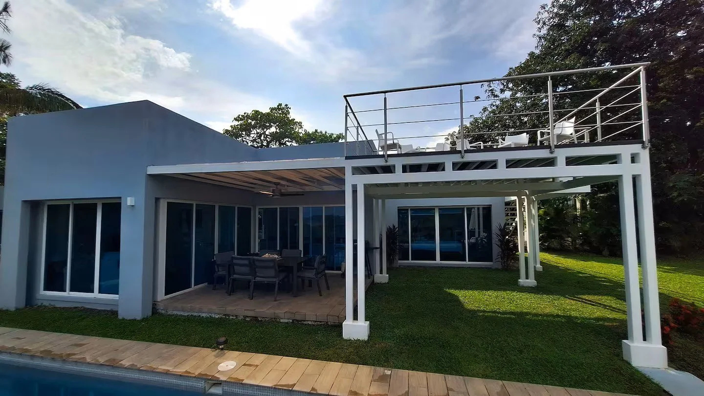 Newly added Terraza (veiwing deck)