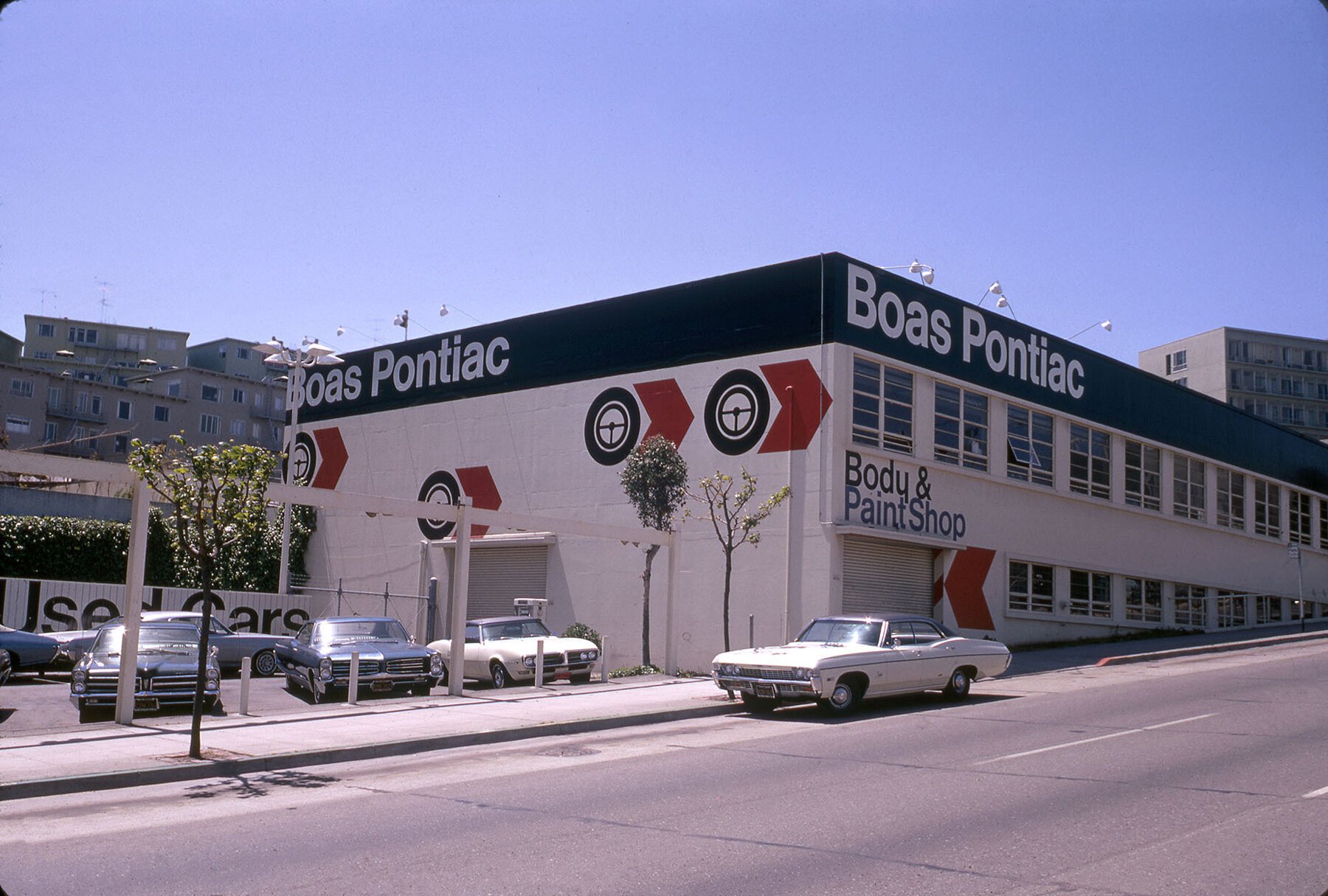 Supergraphics for Boas Pontiac, San Francisco, CA, 1966