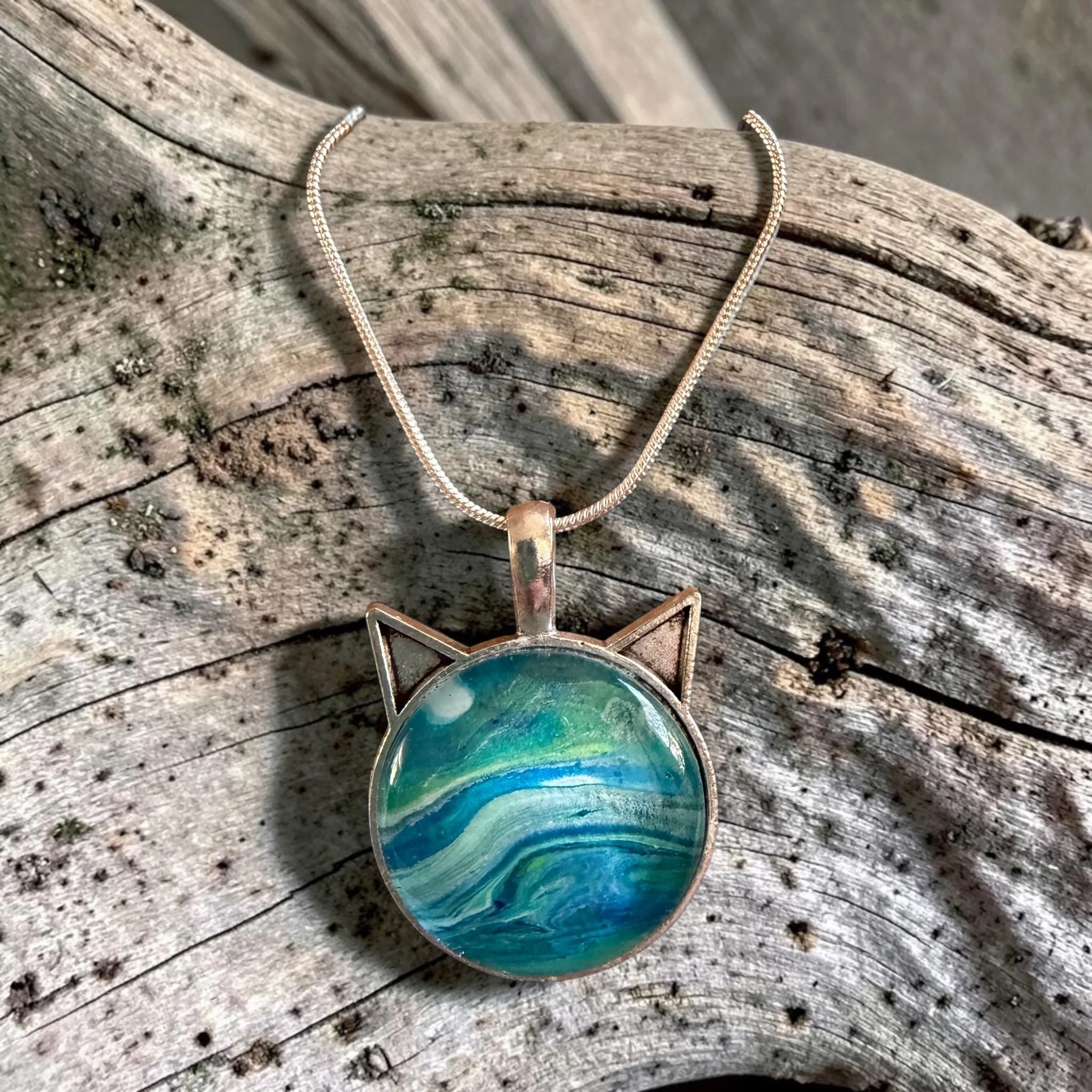 Pour Painting 25mm Cat Necklace
$35