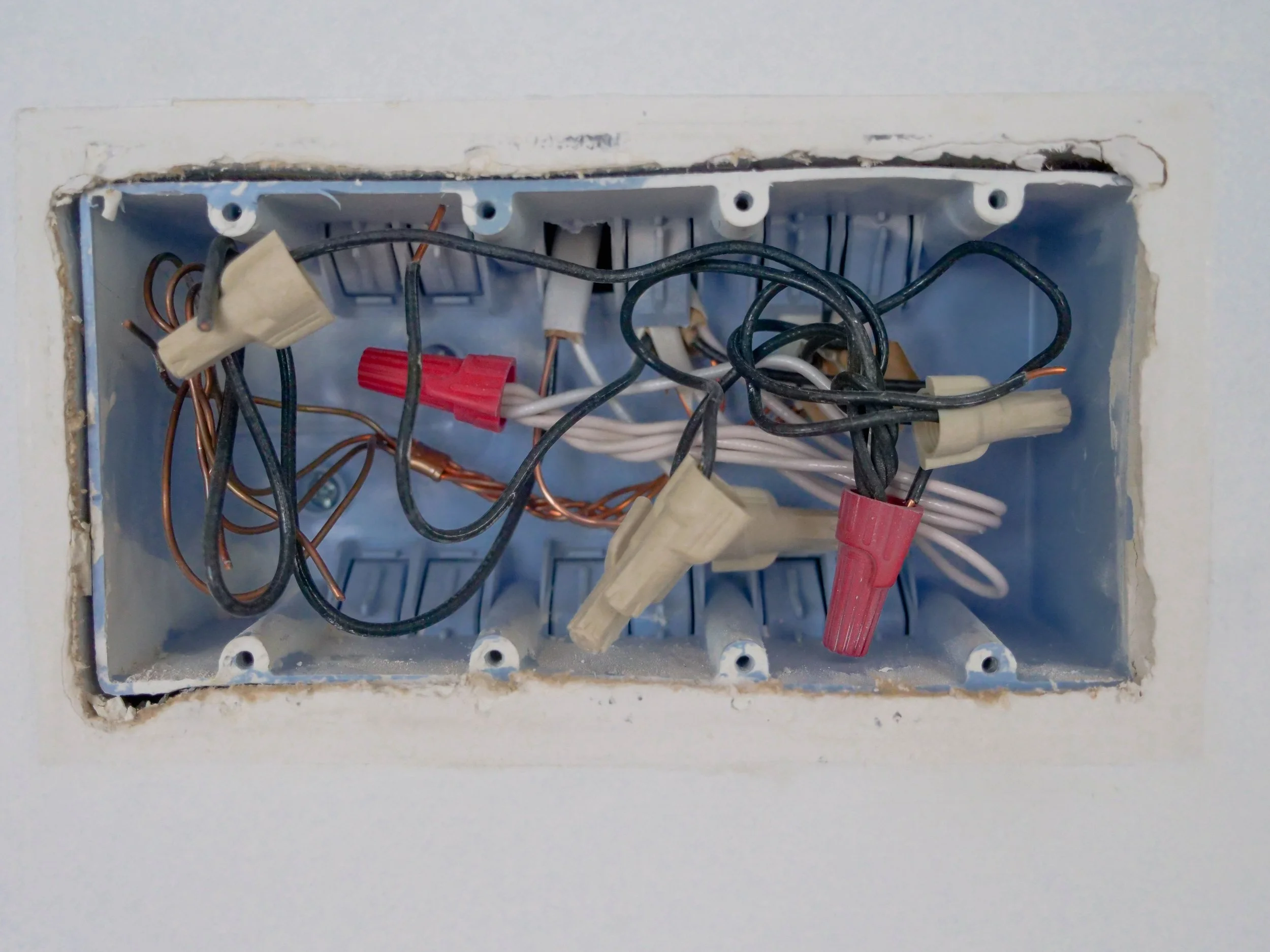 Aluminum Wiring &amp; Home Insurance in BC: Copper Pigtailing and Safety Inspections Explained