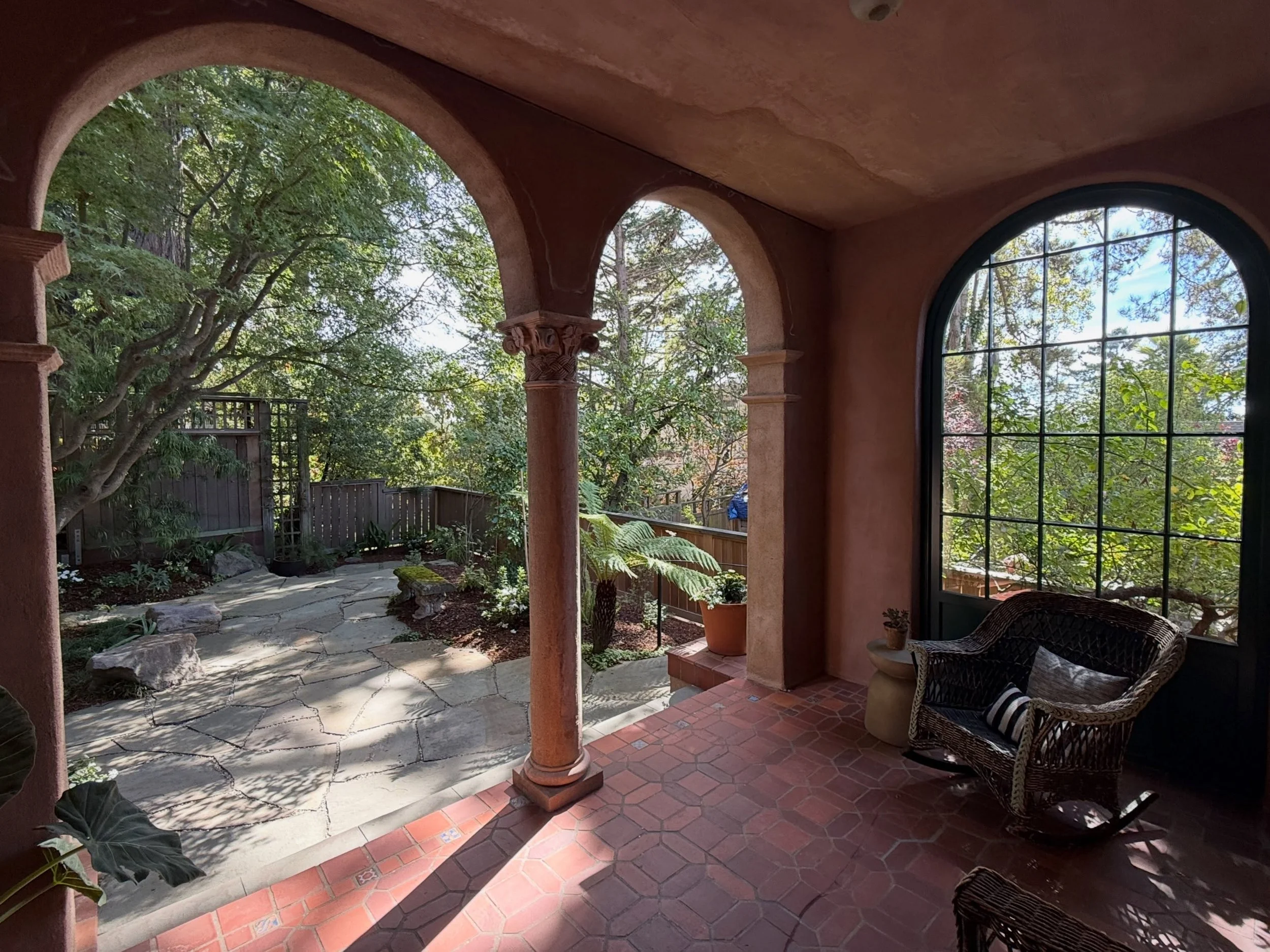 🌞
What&rsquo;s your vibe? (Sunny Sunday edition)

A few wonderful and welcoming options from today&rsquo;s open homes&hellip;

1411 Hawthorne Terrace - Berkeley
1322 Stannage Ave - Berkeley 
1064 Overlook Rd - Berkeley
775 San Diego Rd - Berkeley
62